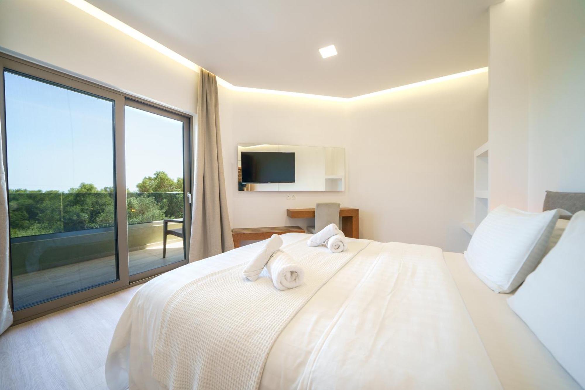 Marian With Private Swimming Pool & Jacuzzi Villa Georgioupoli