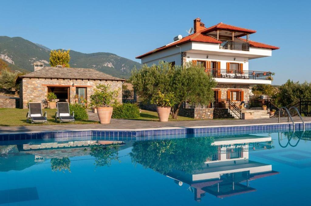 Olympus Pantheon Luxury Villa *