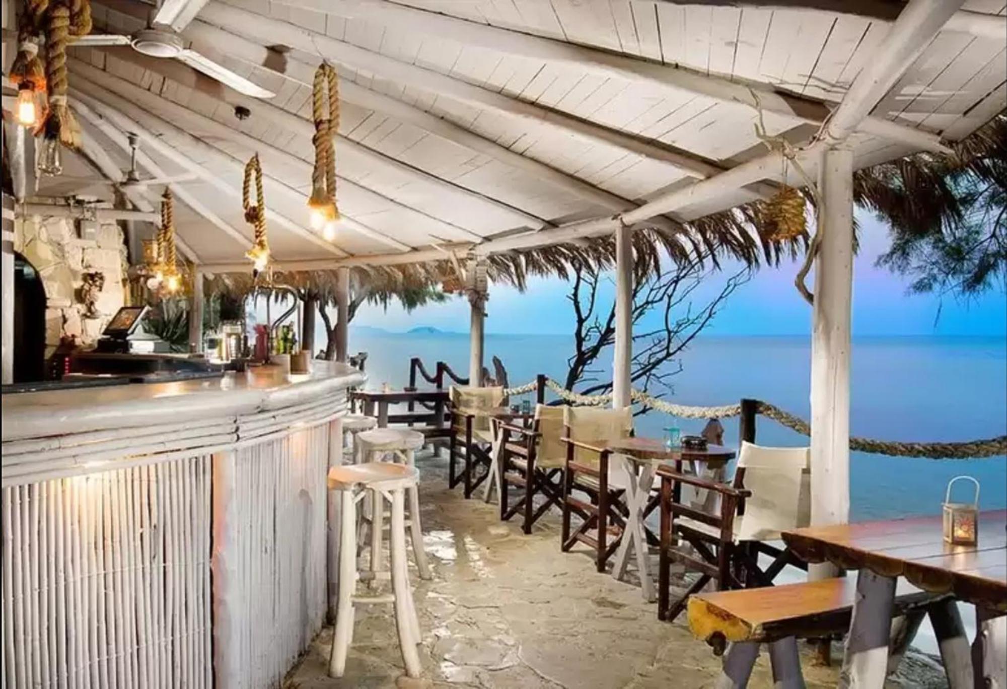 Exotic Master-house In A Unique Location! Holiday home