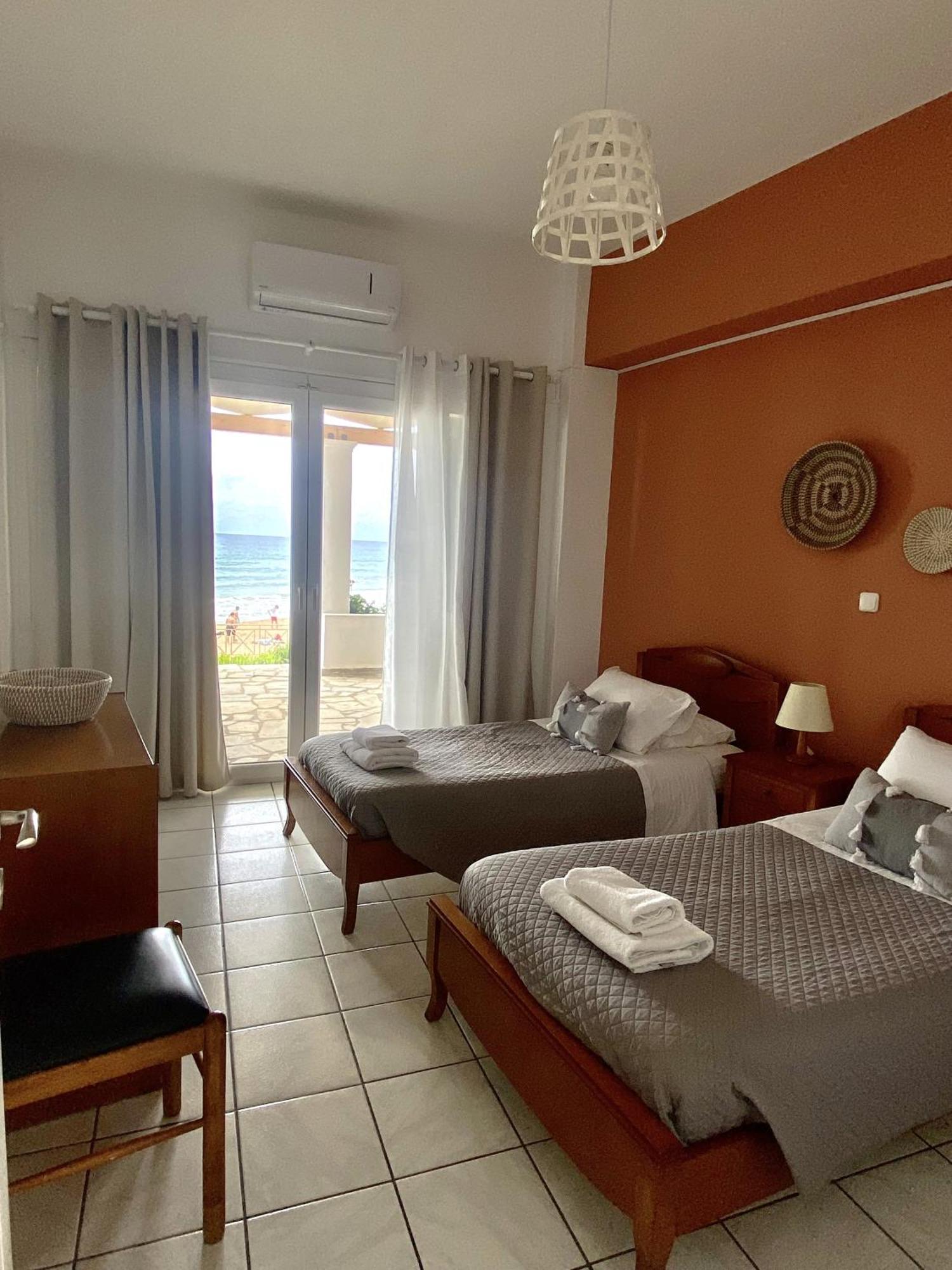 Nereides Aparthotel Agios Gordios (Corfu)