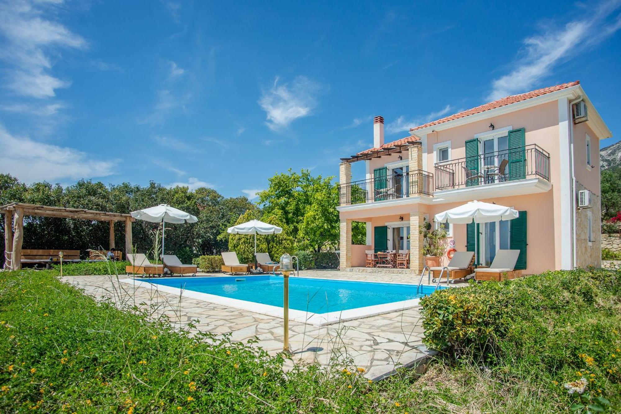 Villa Trapezaki Garden *
