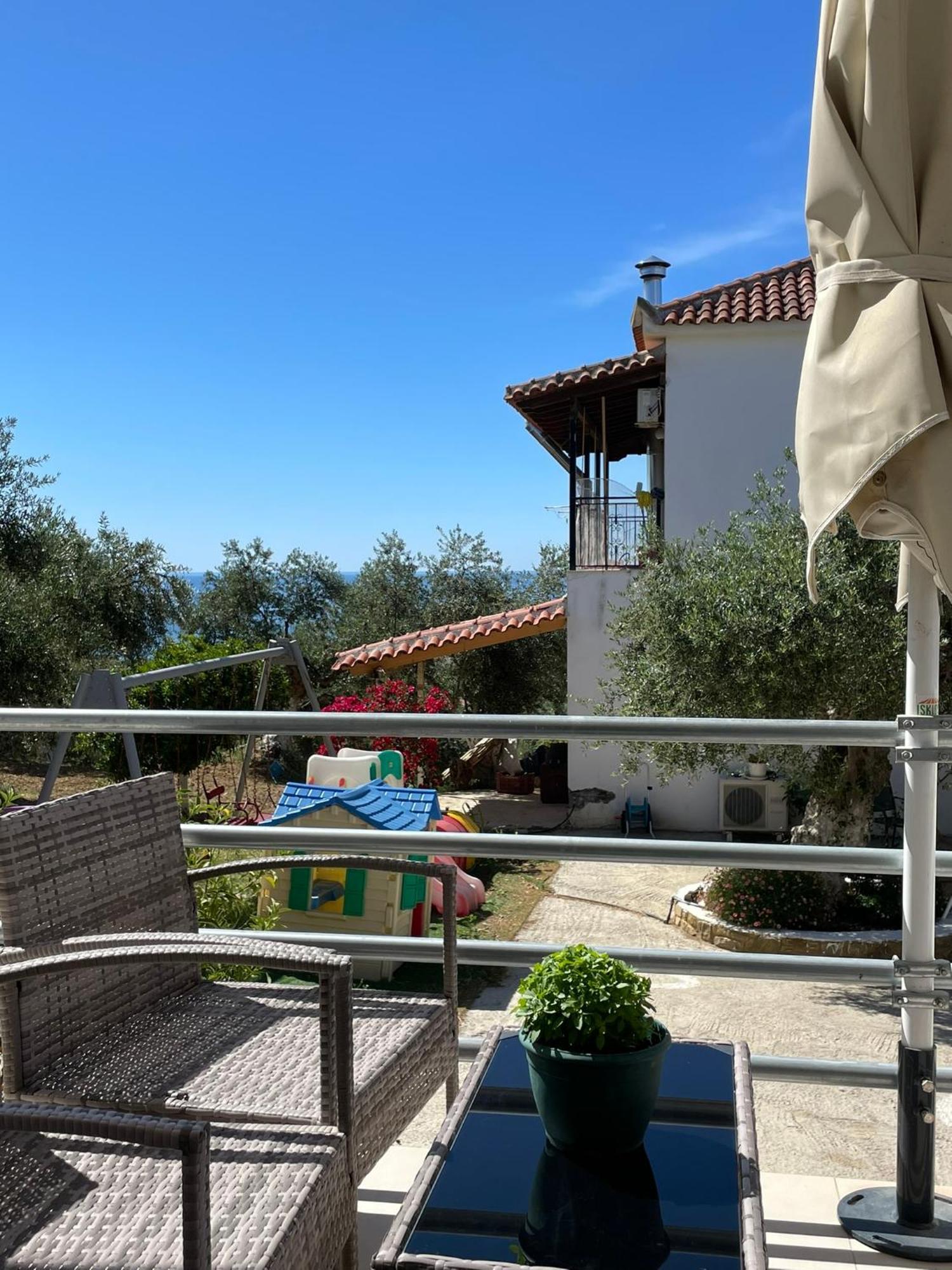 Terra Olivo Apartment