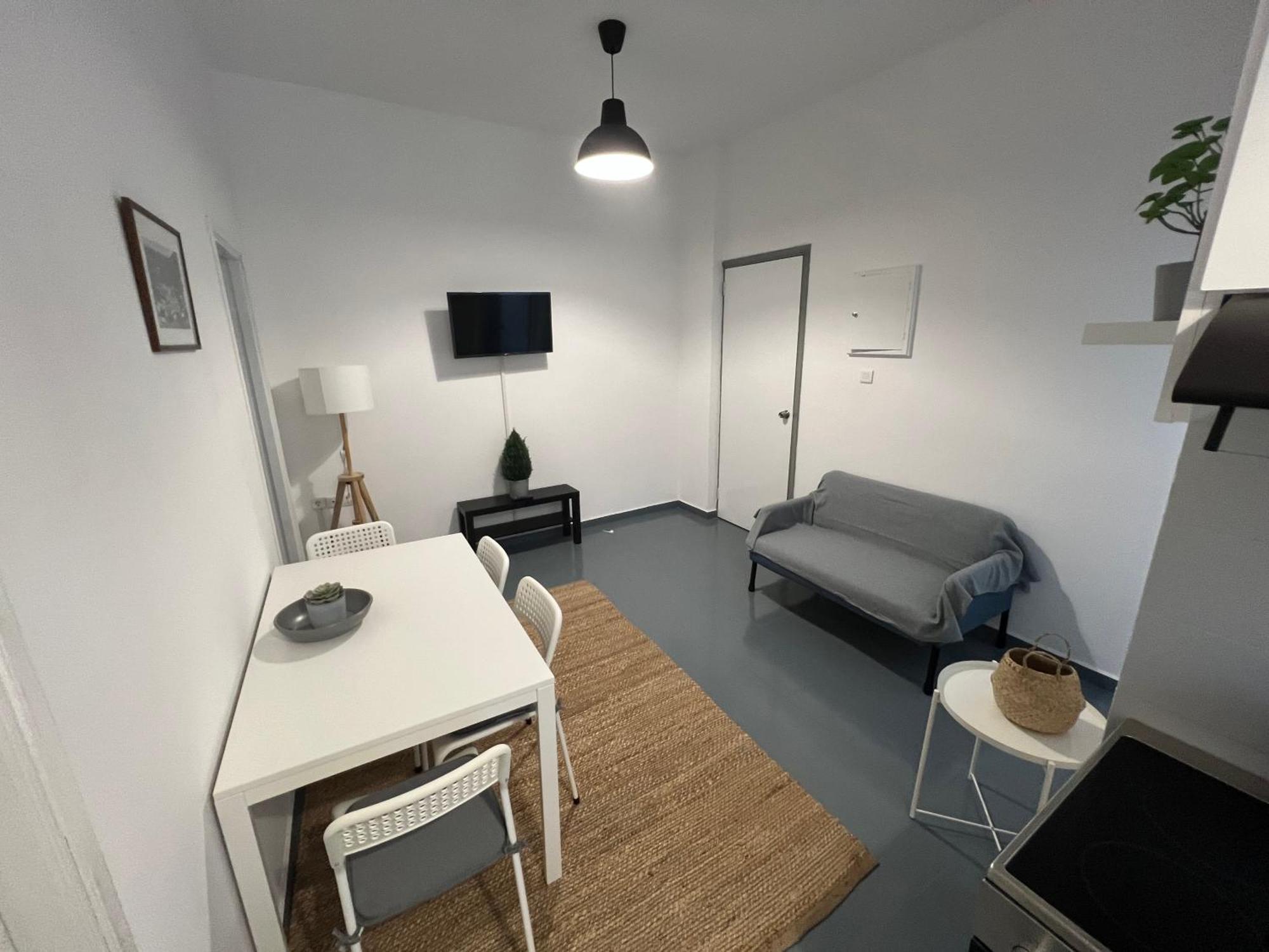 Spanos - Aparthotel