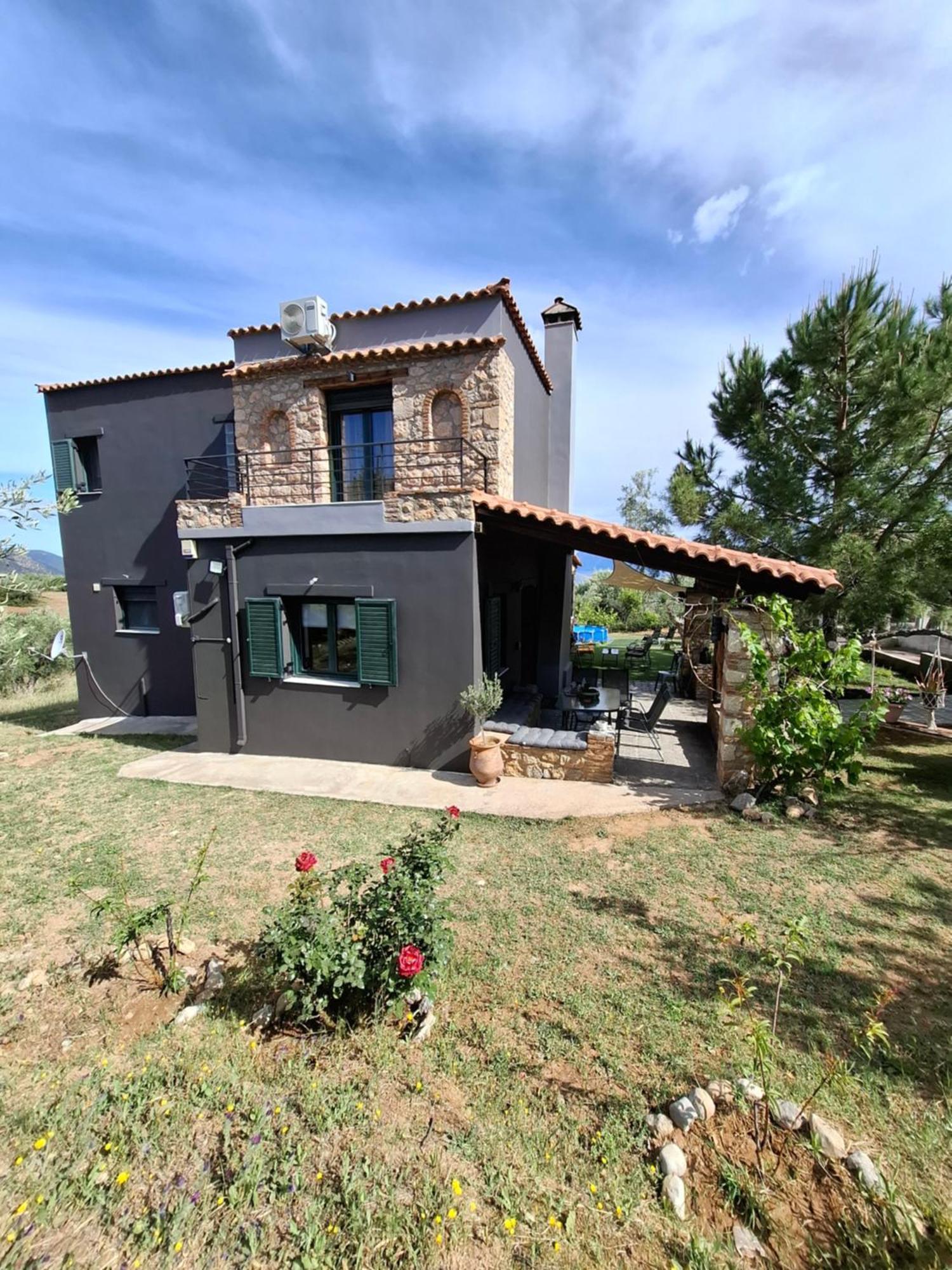Villa Dimitra's In Evia, Greece *