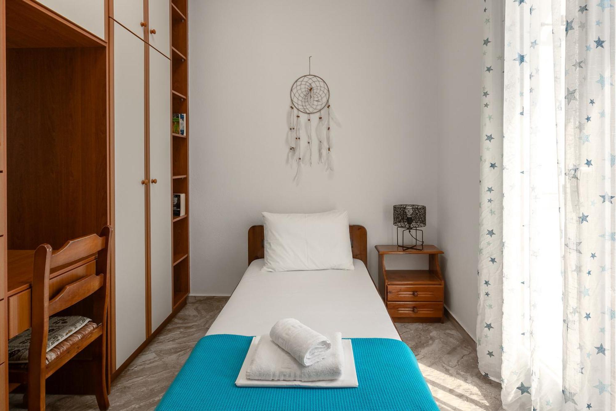 Emilia's House Fira (Santorini)