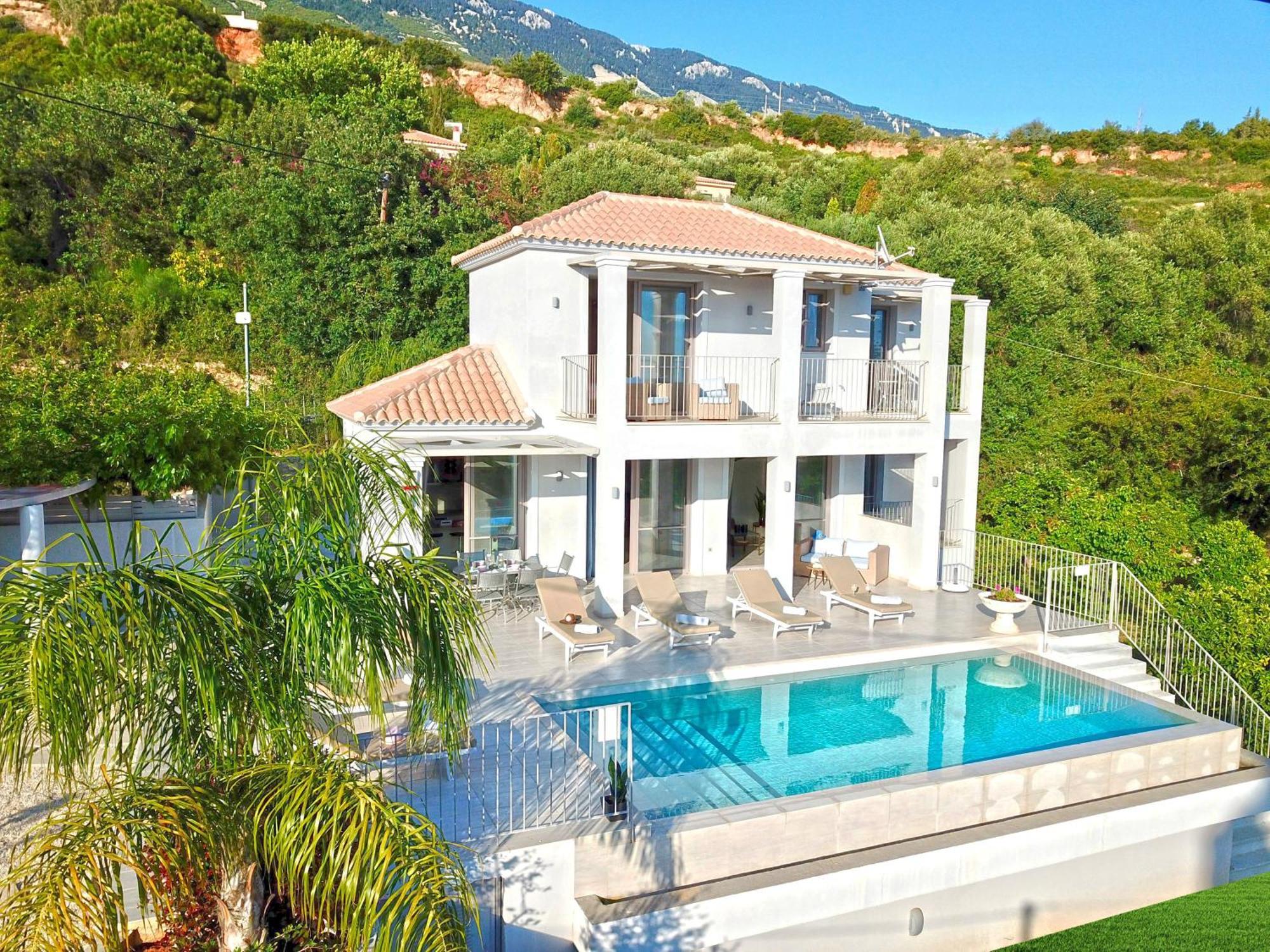 Villa Effi Lourdata *