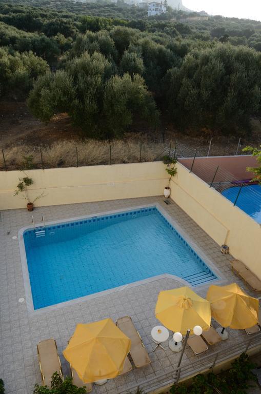 Hotel Melpo 2*