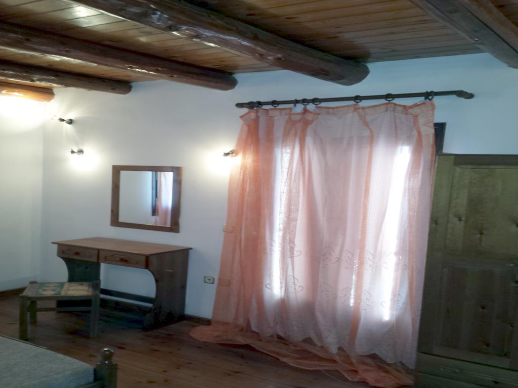 Kastro Apartment Marathokampos