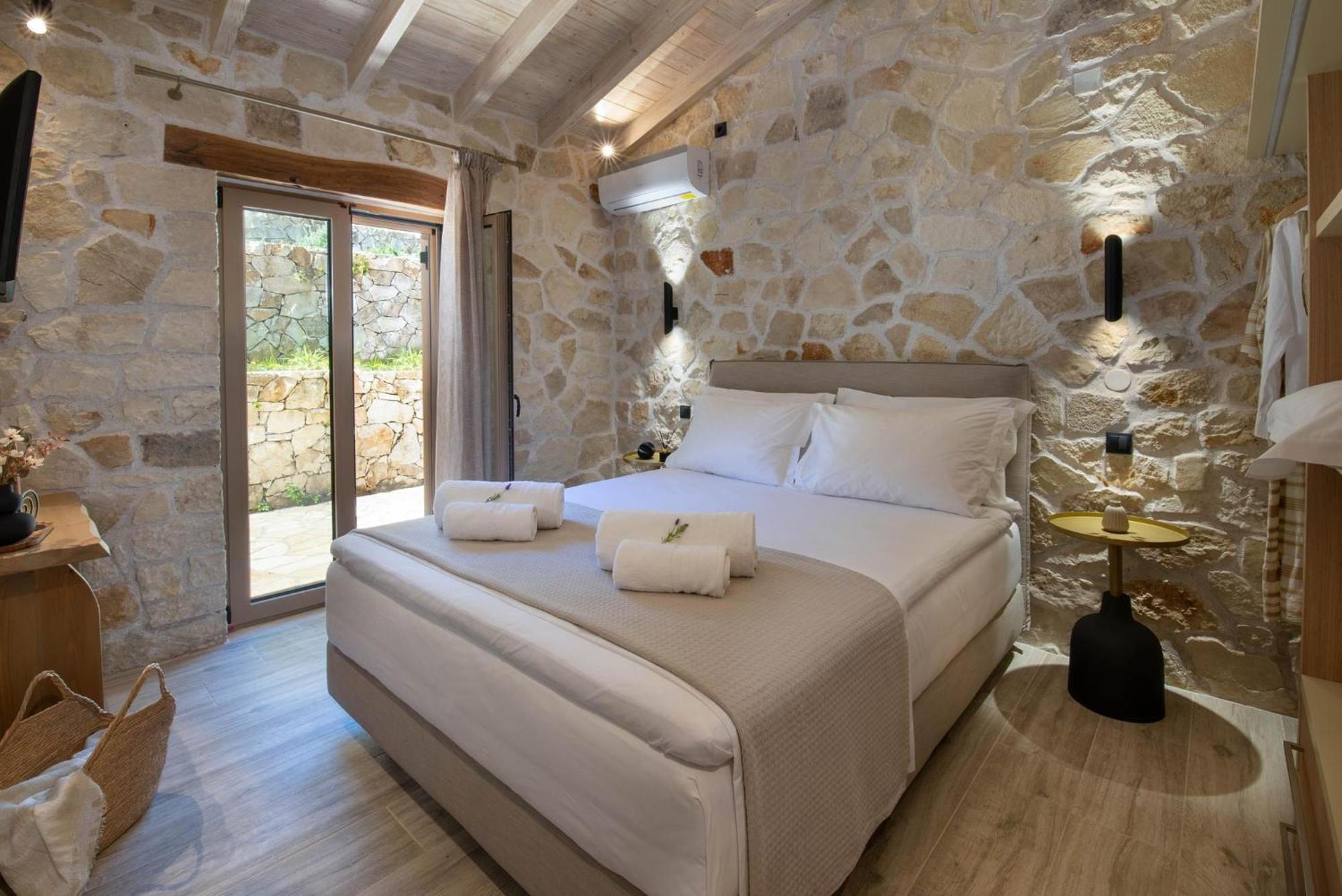 Stamateli, Antipaxos