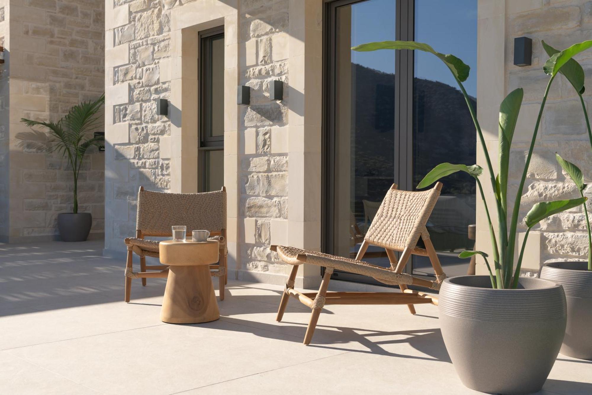 Villa Elouera Villas, With Pool, Hydromassage, Seaview, By Thinkvilla Bali (Crete)