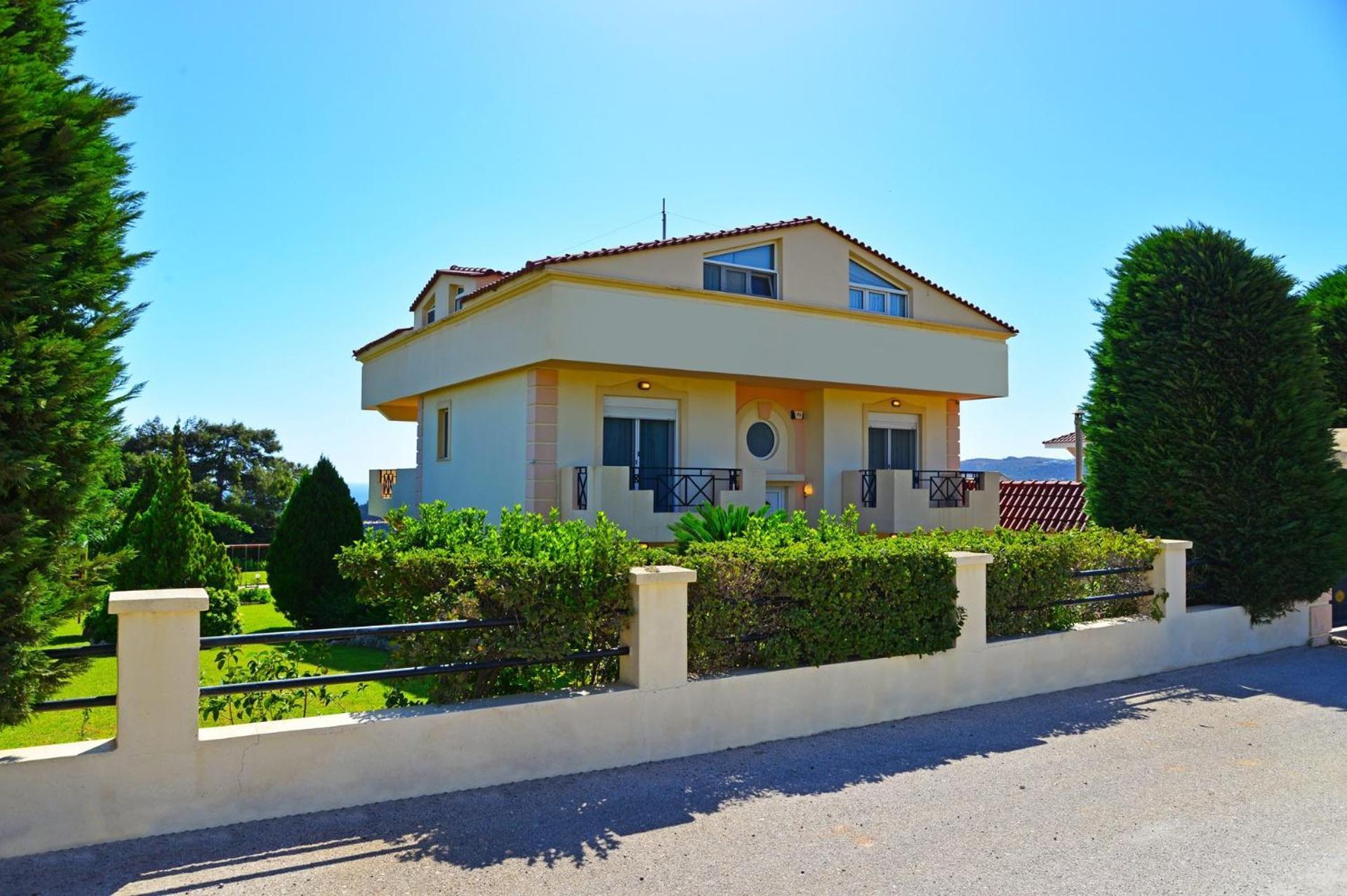 Helios Rodos By Villa