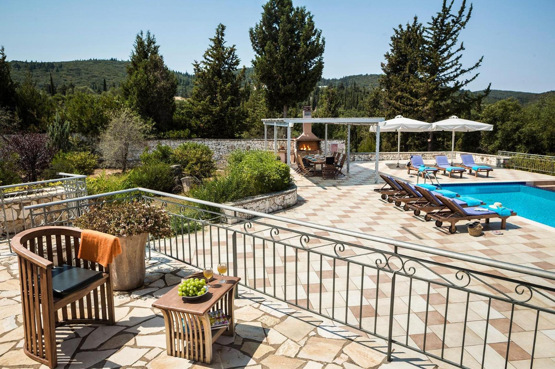 Villa Neptune By *