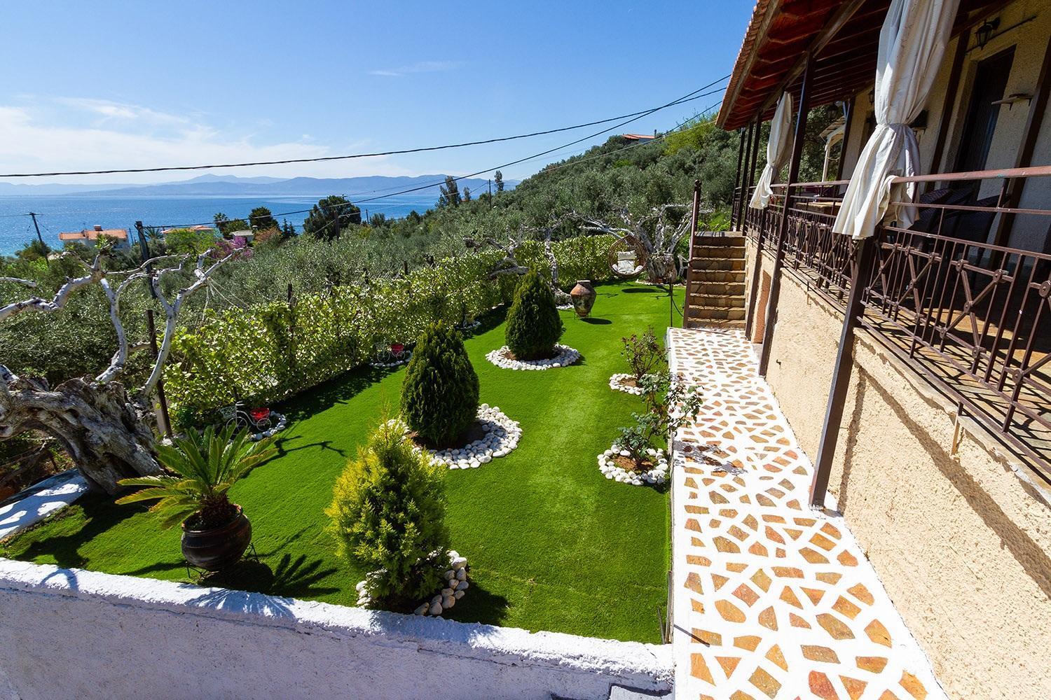 Apartment Cozy House With Amazing View! *