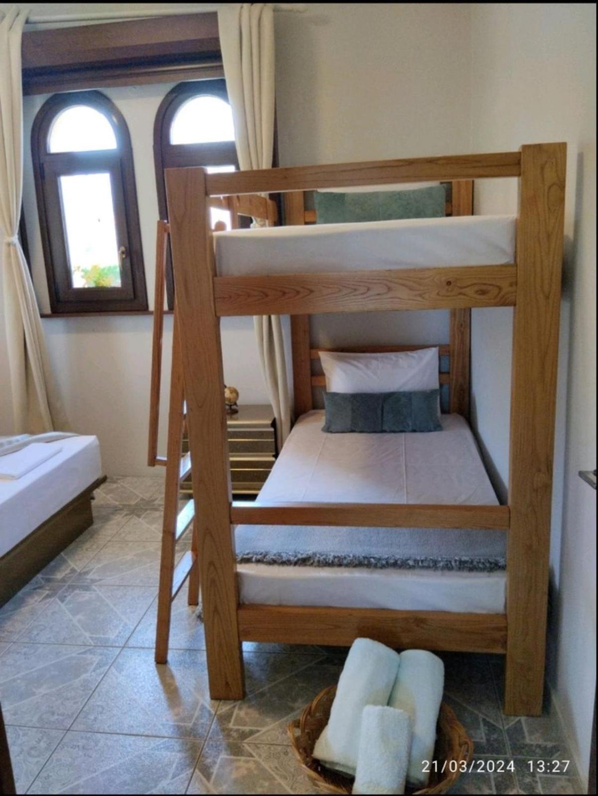 Sunrise Apartment *