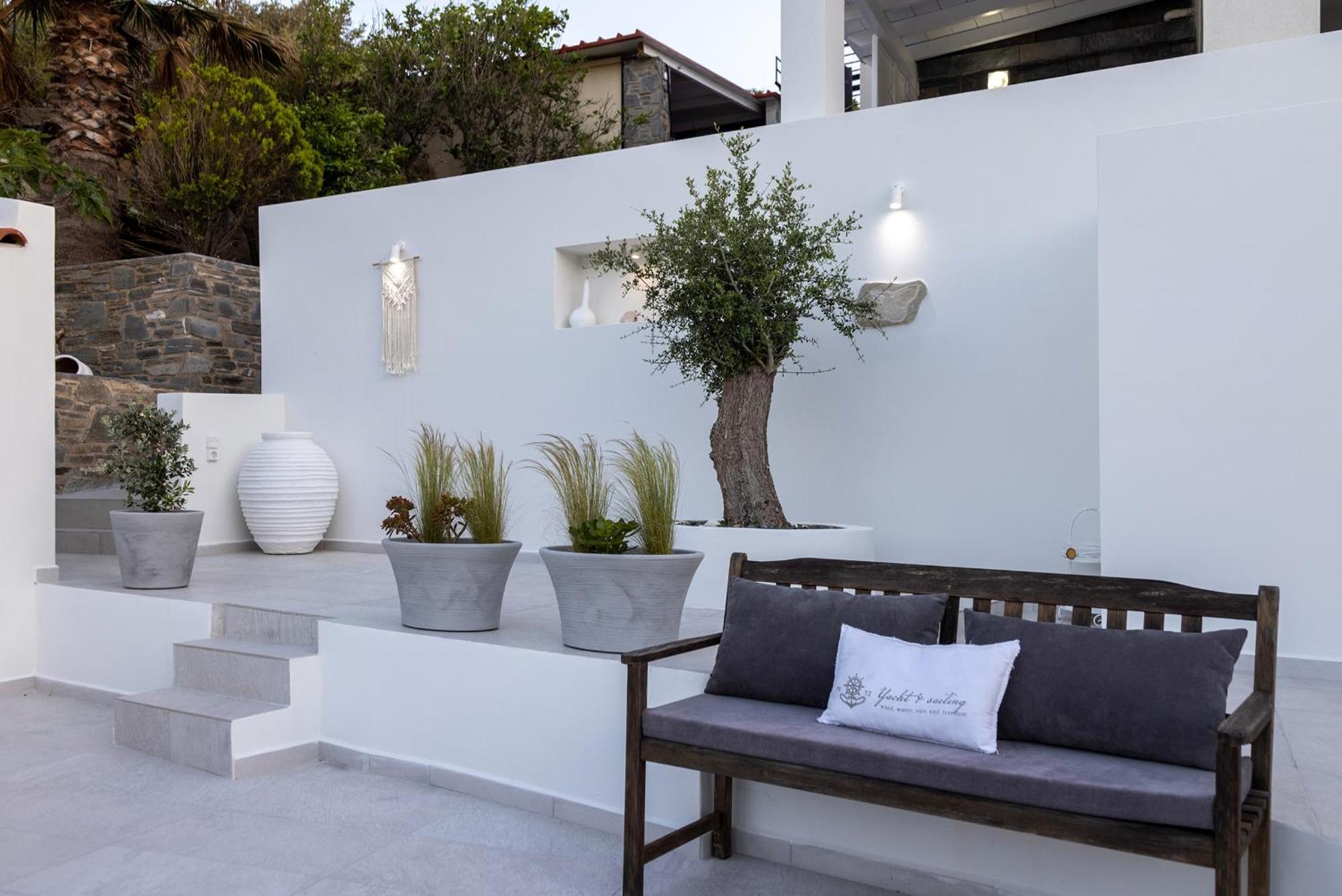 Restia Seaside Ii, 50m From Megas Gialos *