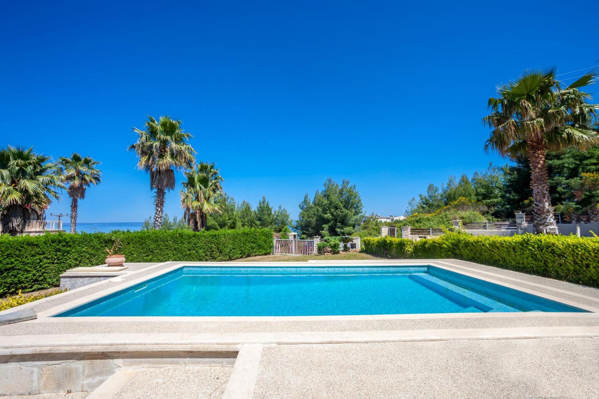 Perfect View Deny With 6 Bedrooms And Heated Pool * Hanioti