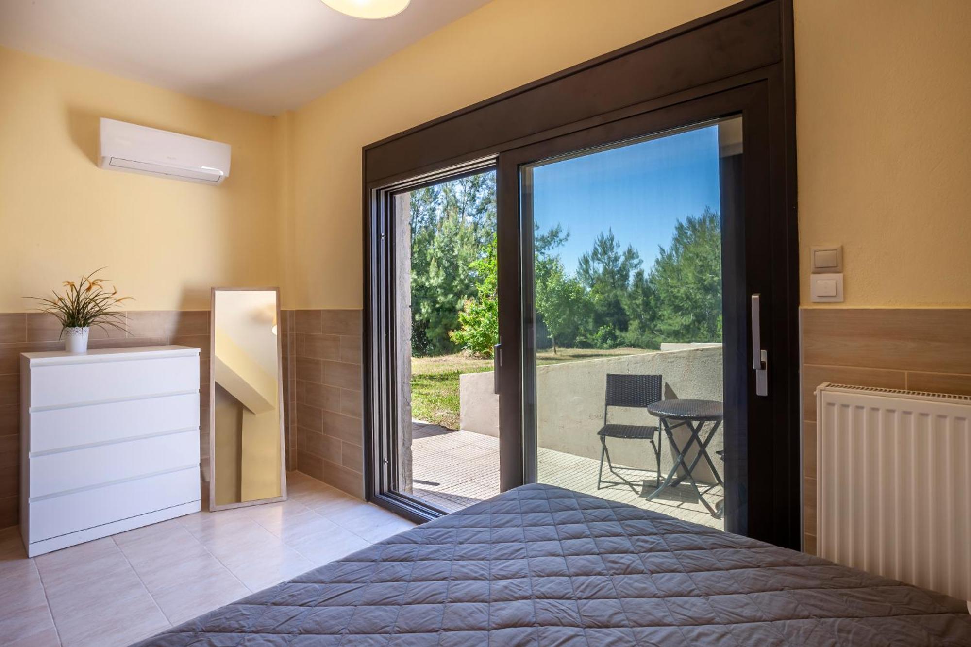 Perfect View Deny With 6 Bedrooms And Heated Pool Villa *