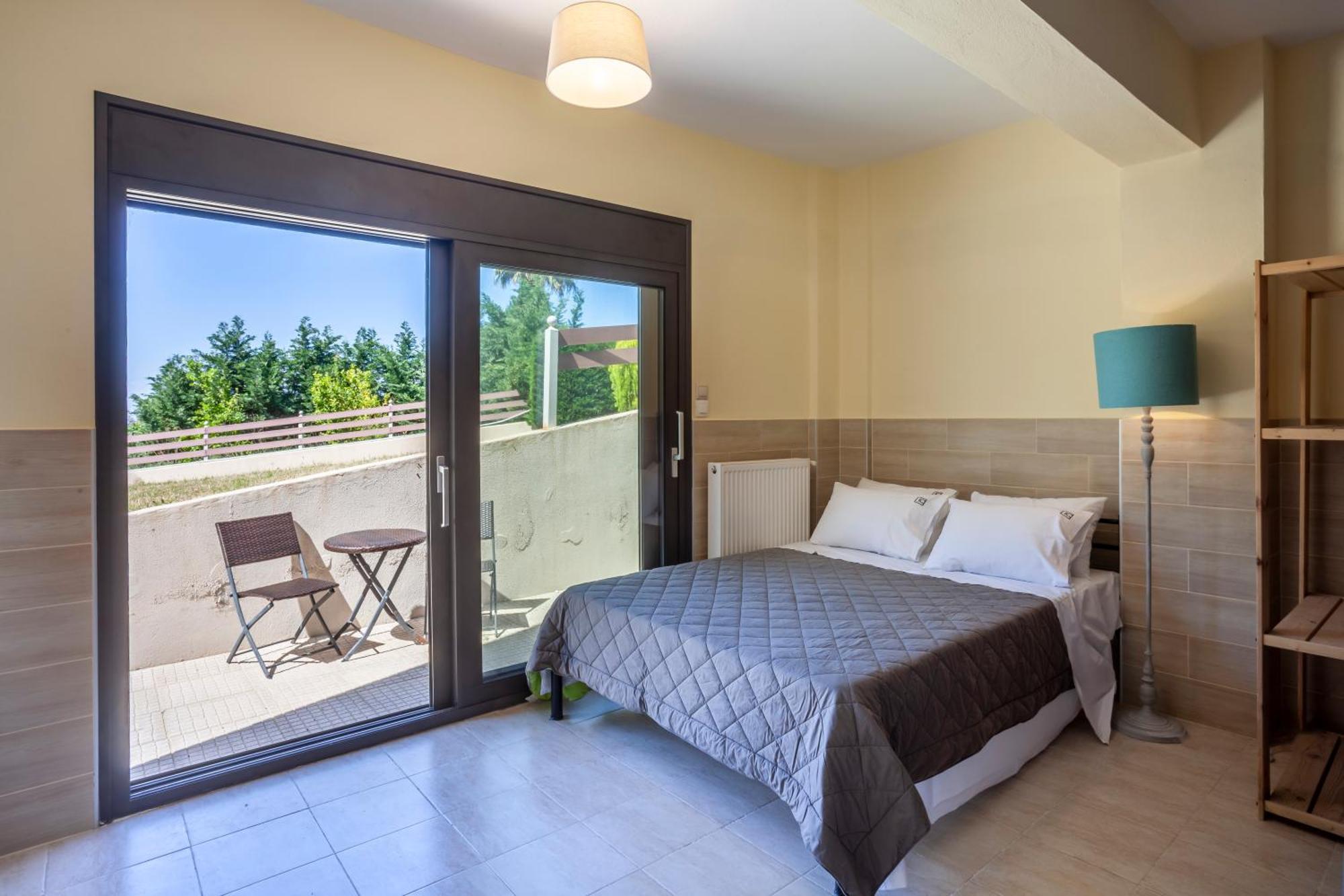 Villa Perfect View Deny With 6 Bedrooms And Heated Pool Hanioti
