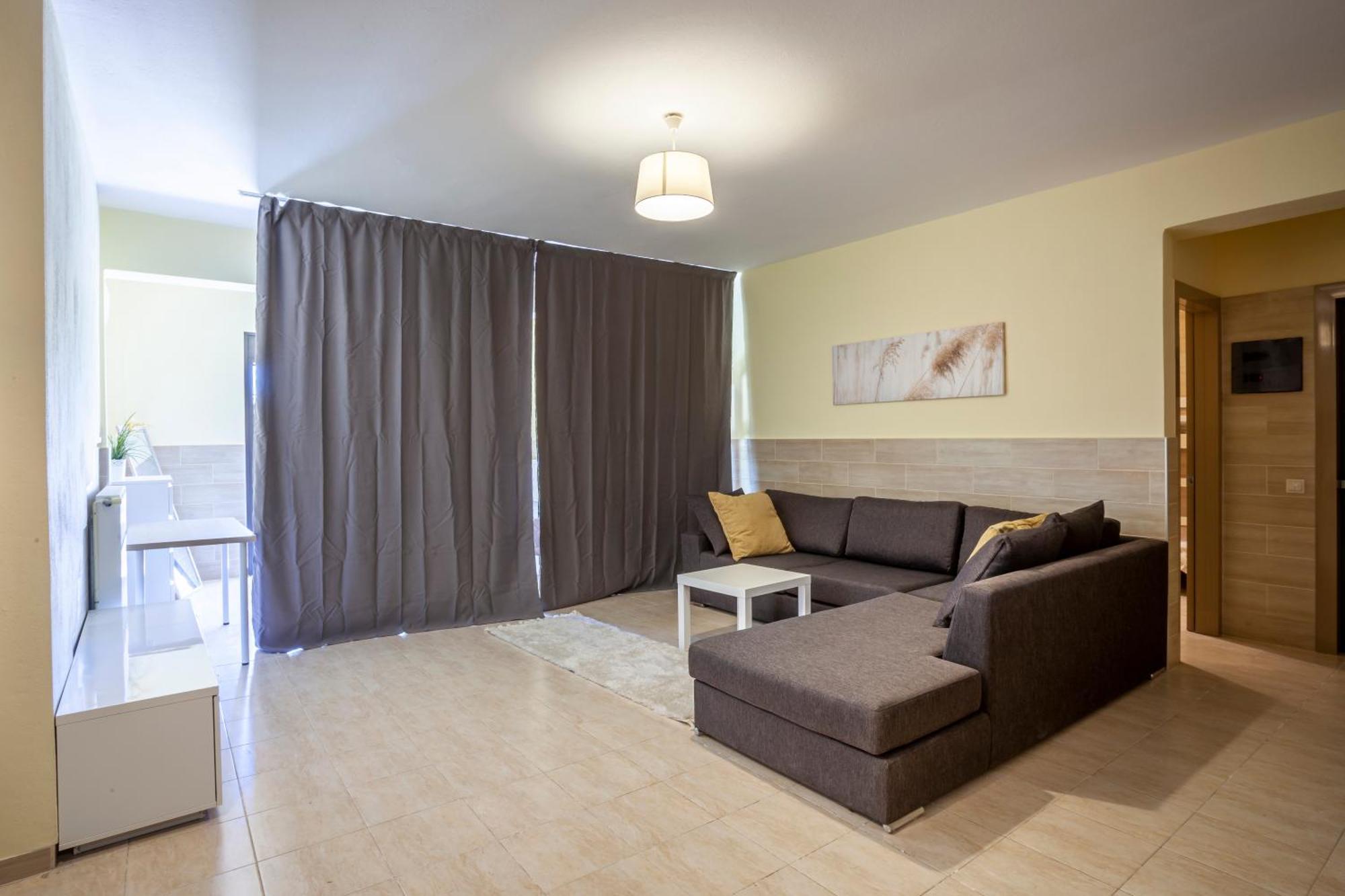 Villa Perfect View Deny With 6 Bedrooms And Heated Pool Hanioti