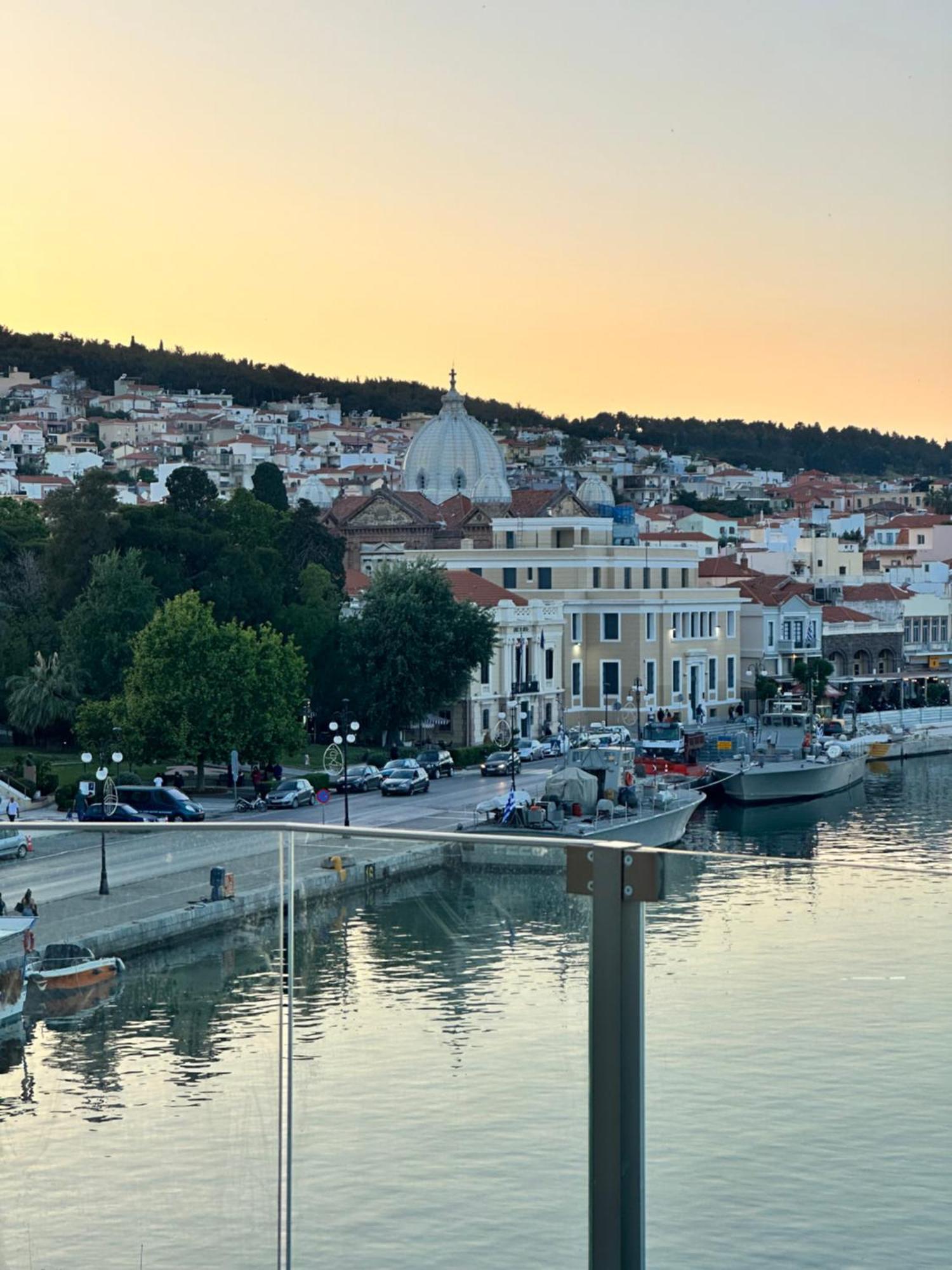 Utopia View