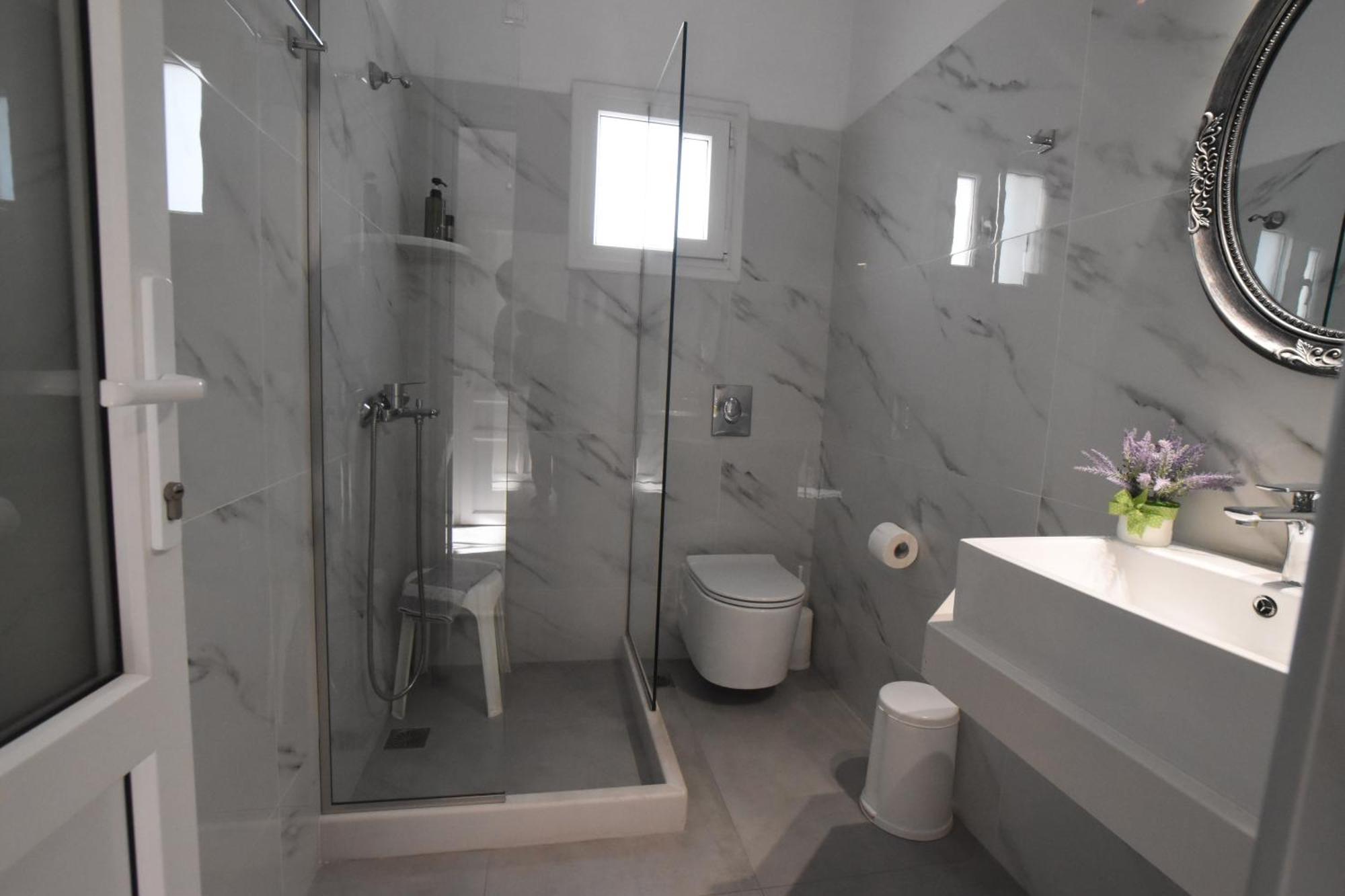 Asteri Hotel *