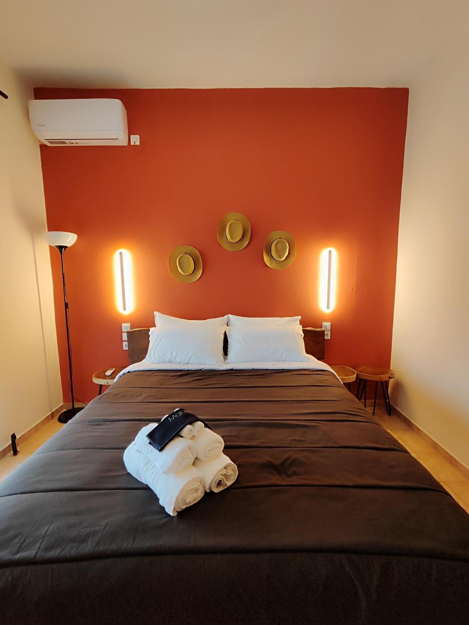 Poseidon Guest house *