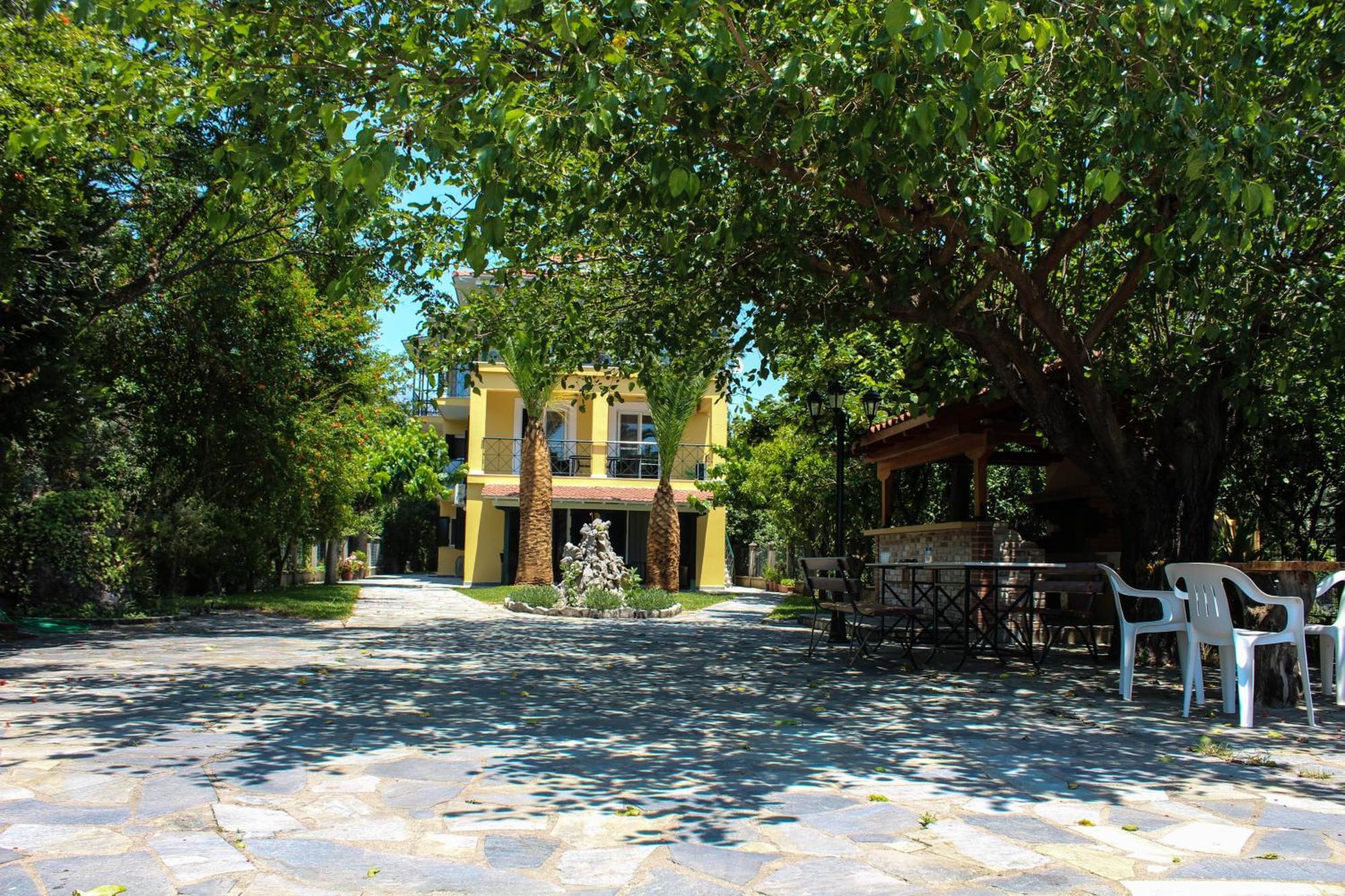 Xristina Studios Vasiliki (Lefkada)