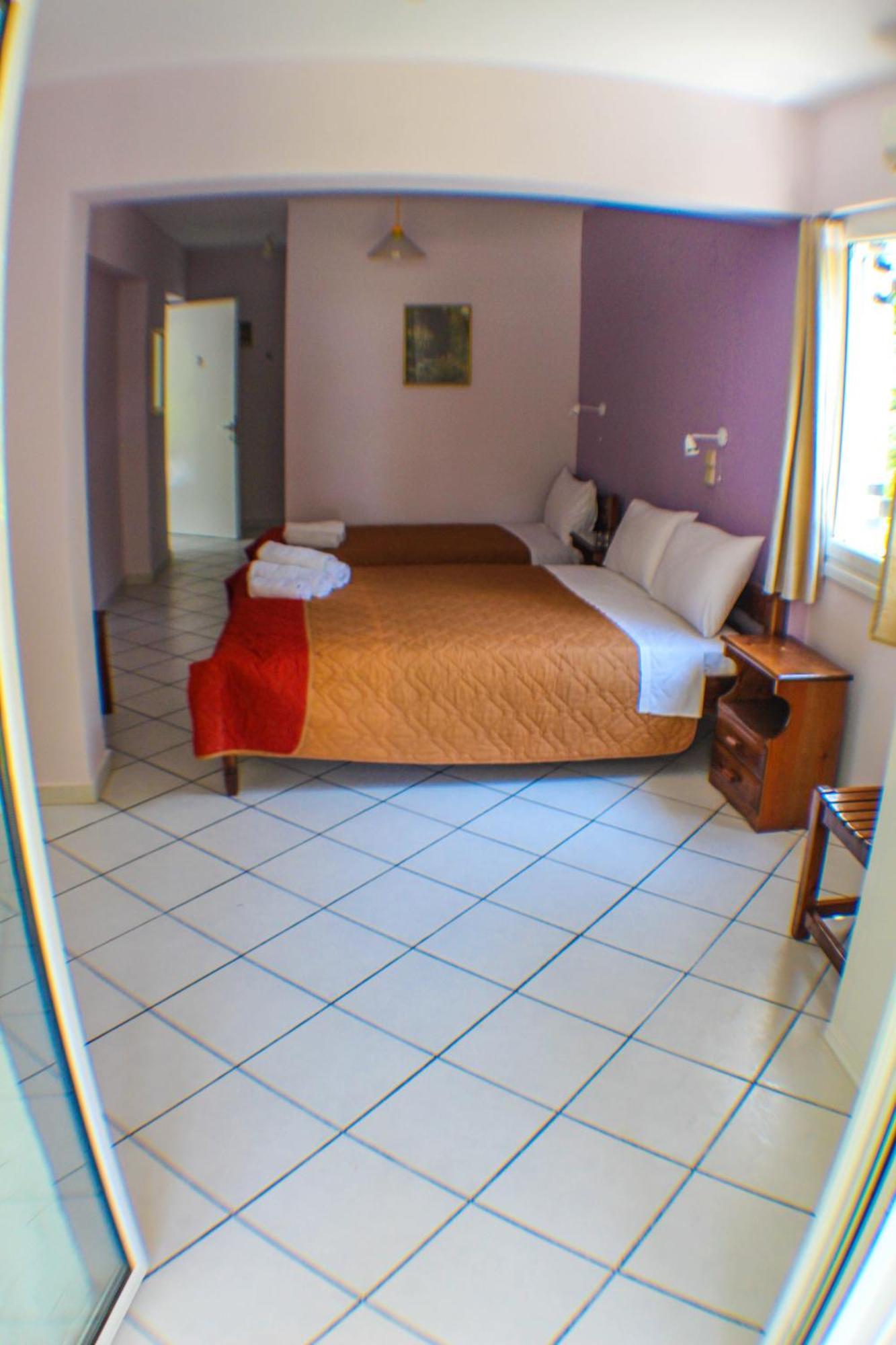 Xristina Studios