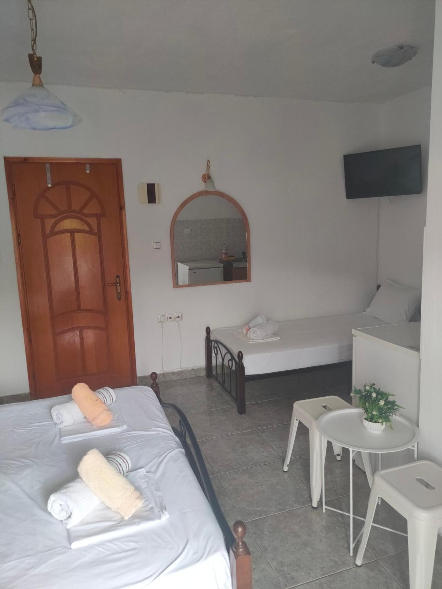 Apartment Vigla House *