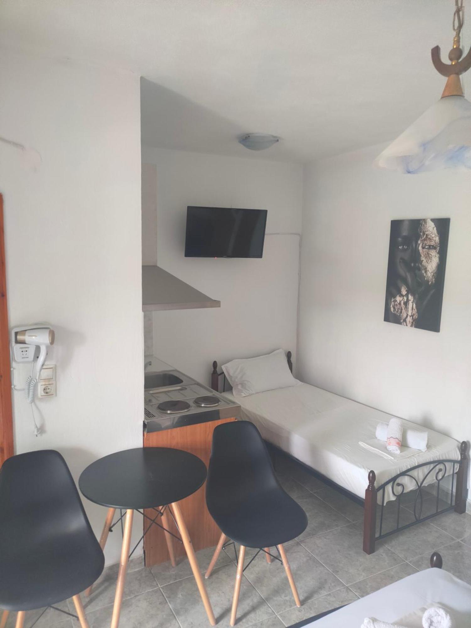 Vigla House
