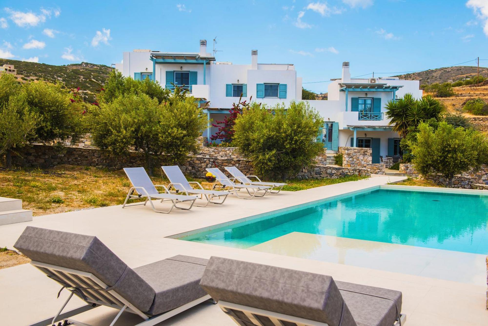 Avrofilito Syros