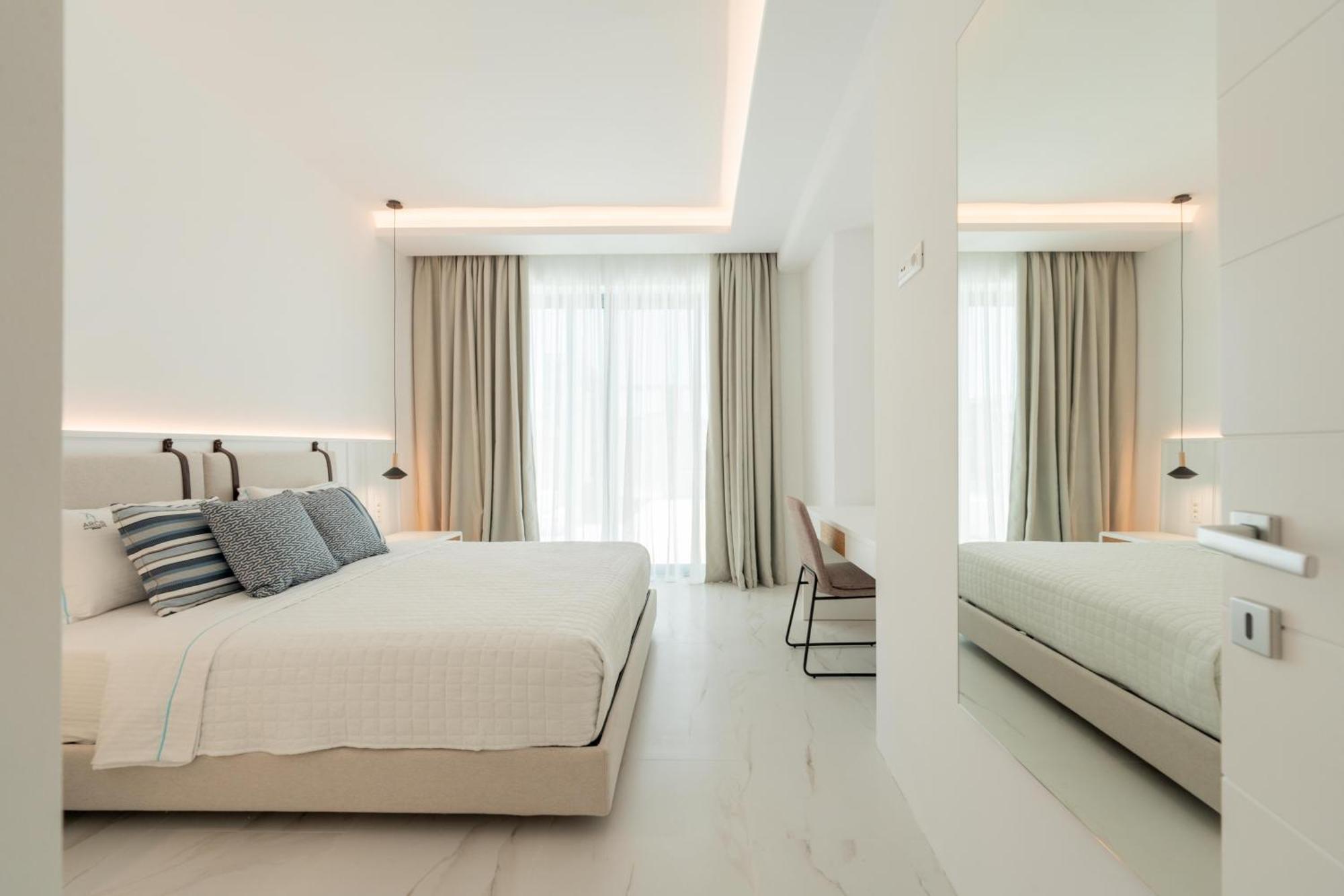 Hotel Arcs & Residences