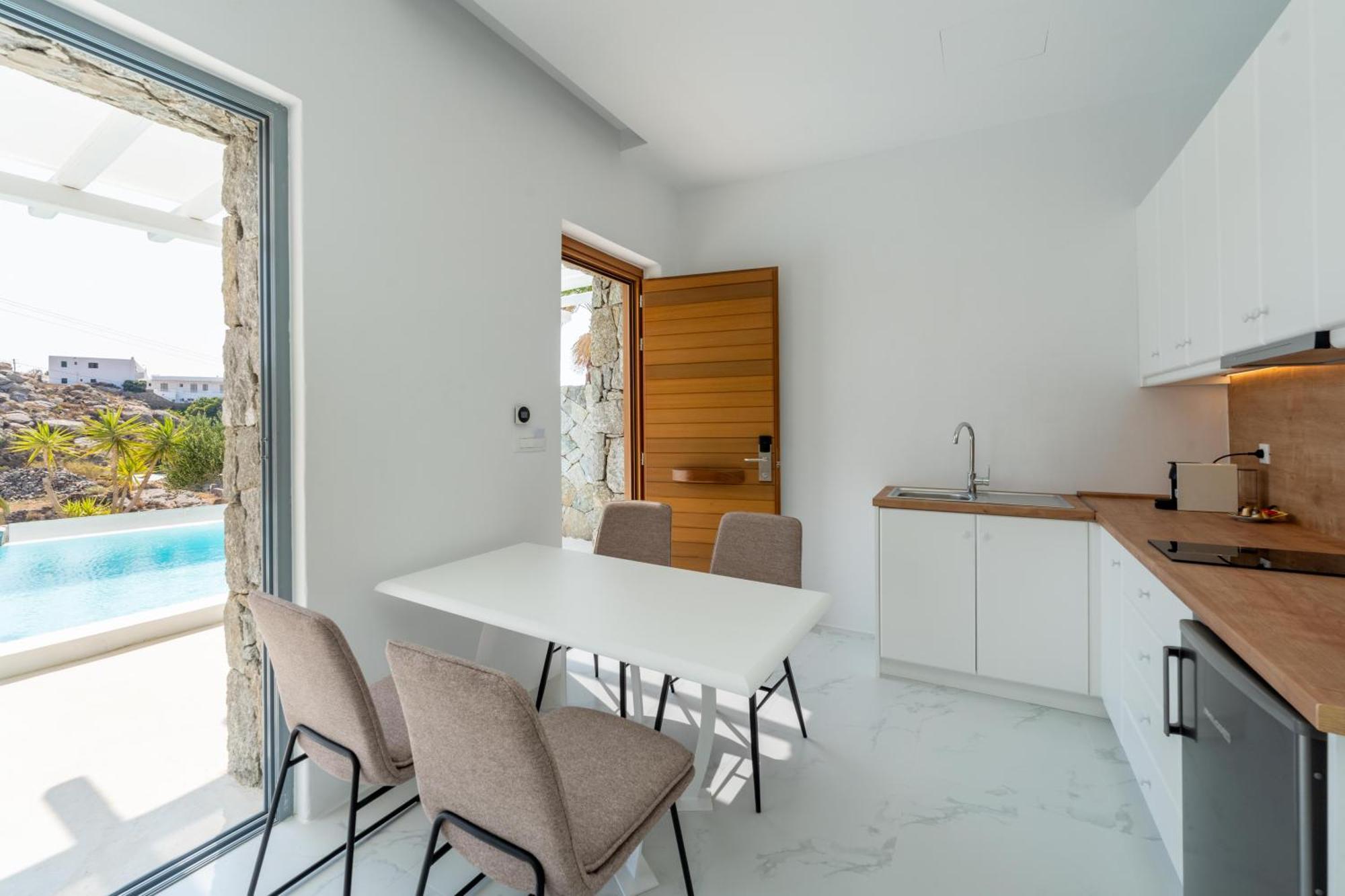 Arcs & Residences 3*