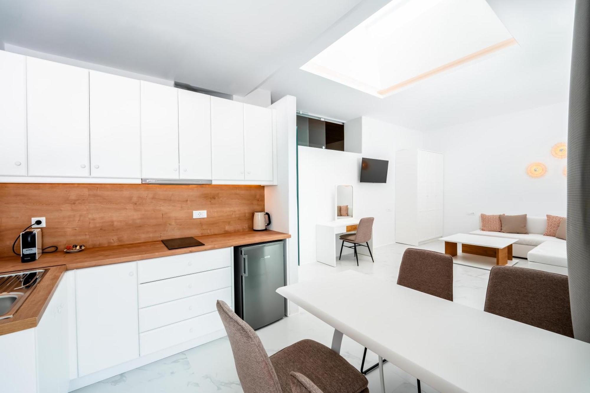 Hotel Arcs & Residences Mykonos Town
