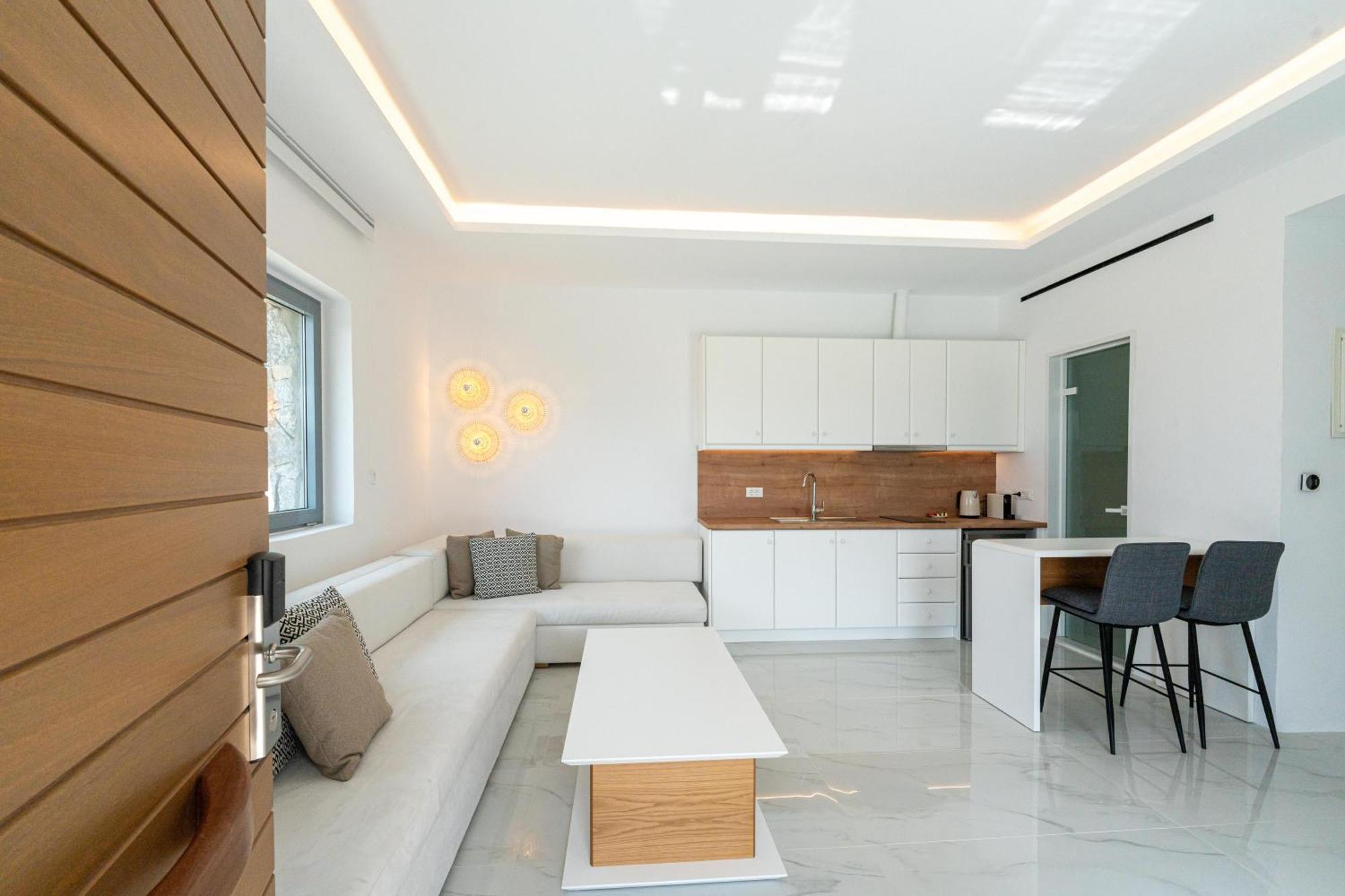 Arcs & Residences 3*