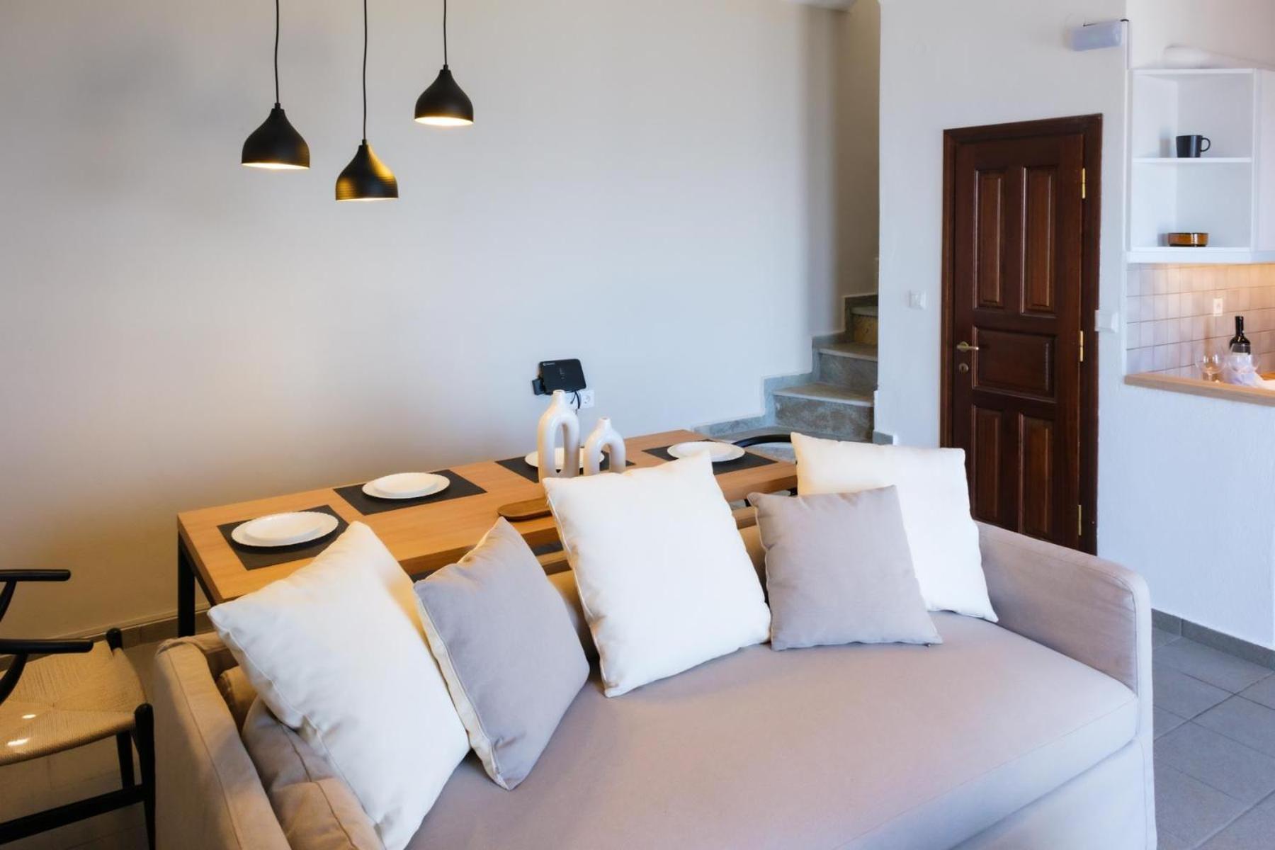 Holiday home Hideaway In With Private Access To Sea Anna's Horizon *