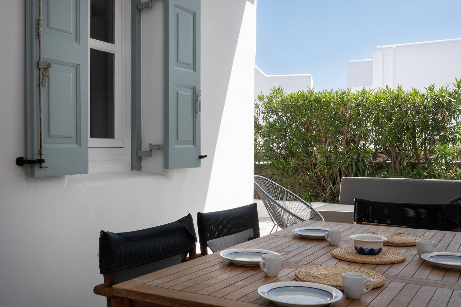 Apartment Mykonian Style W Shared Pool & Nighttime Security Guard
