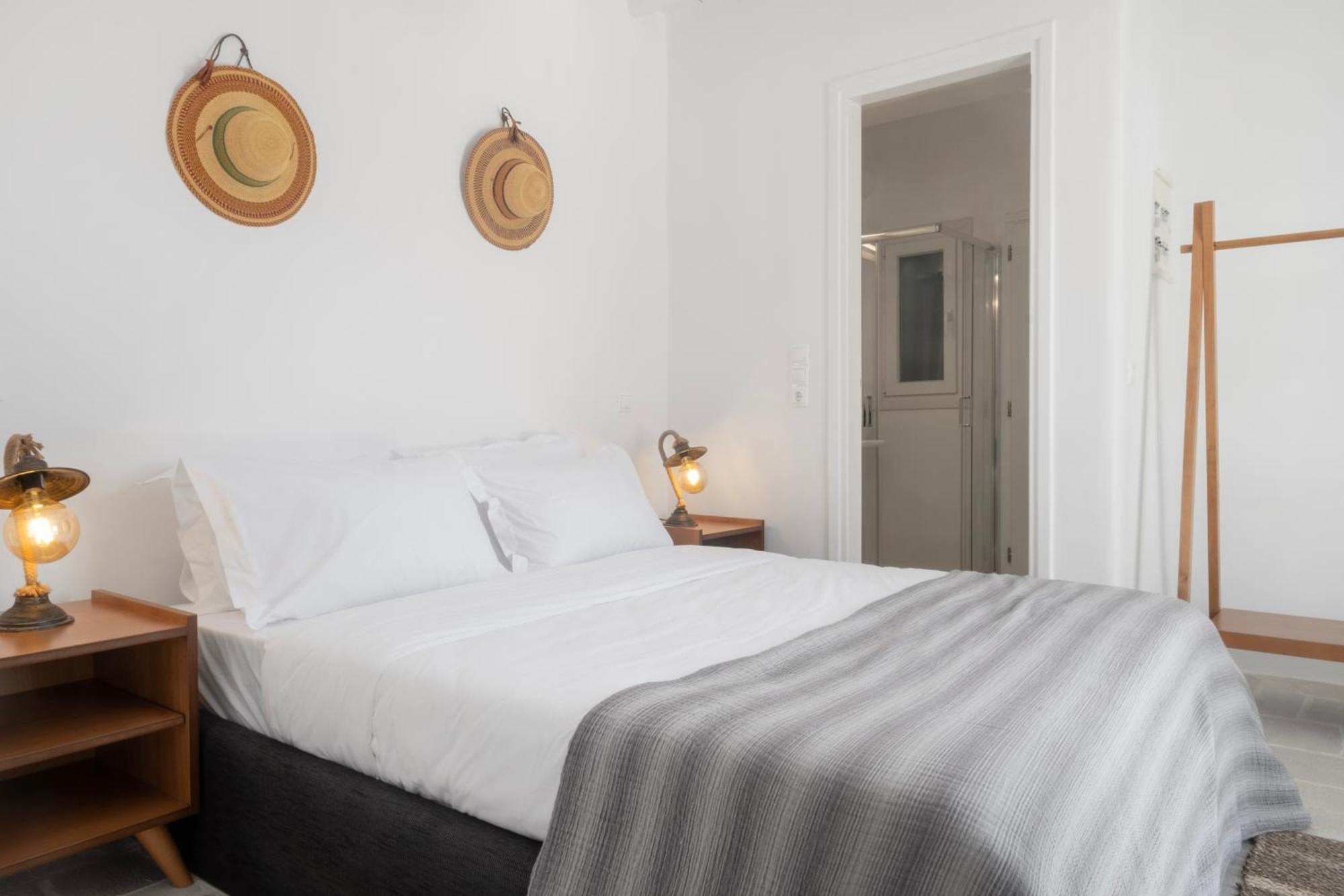 Apartment Mykonian Style W Shared Pool & Nighttime Security Guard Ornos (Mykonos)