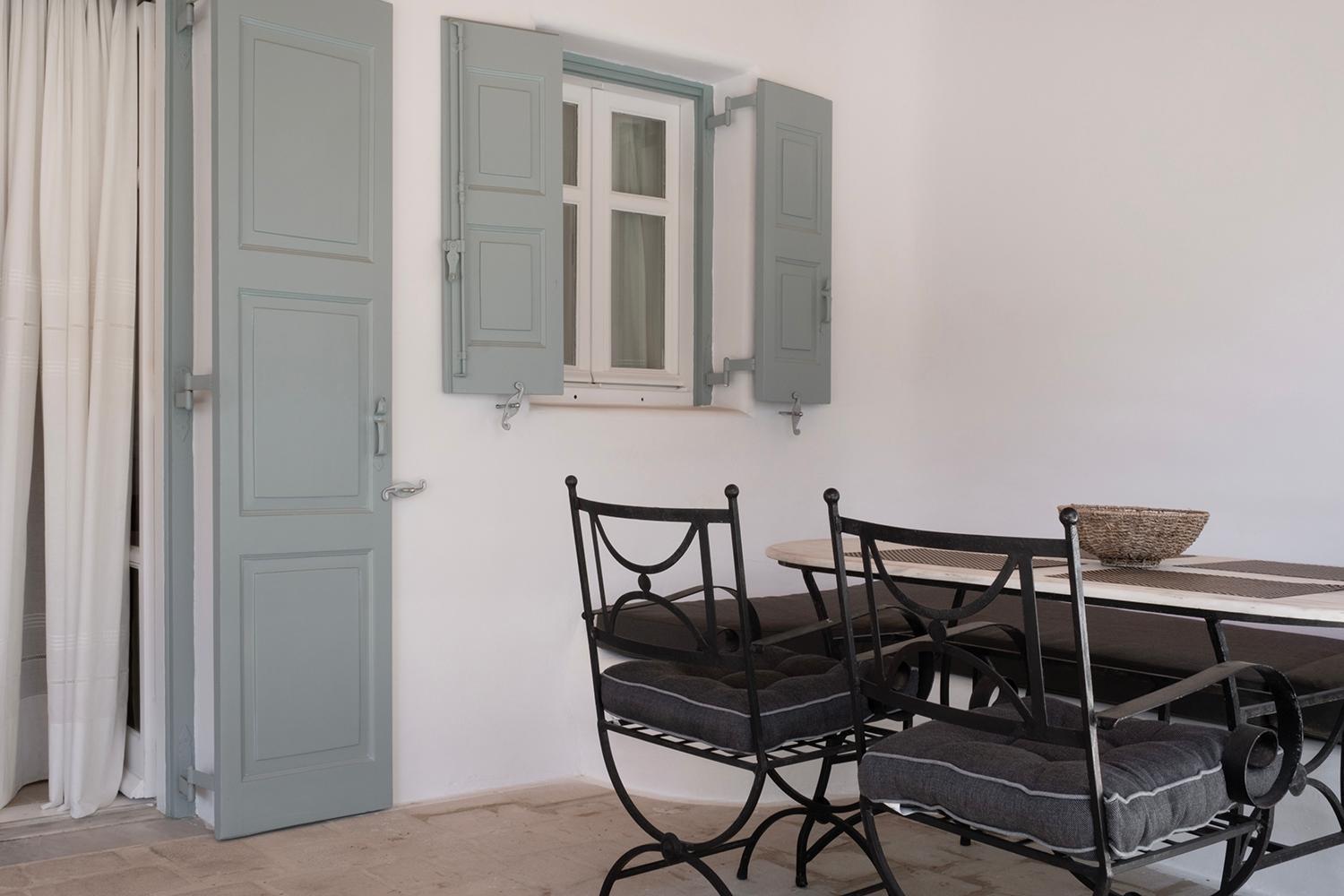 Apartment Mykonian Style W Shared Pool & Nighttime Security Guard *
