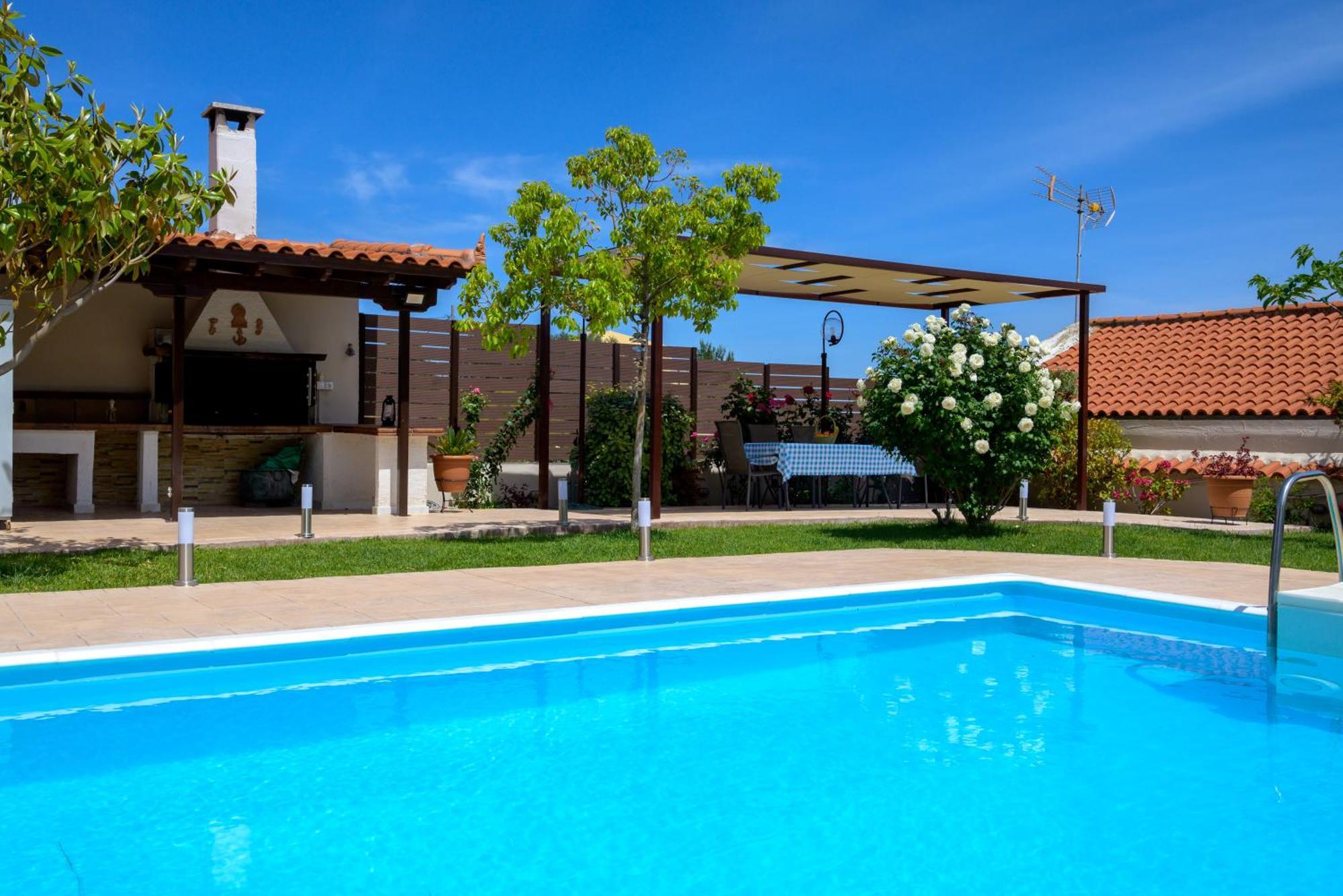 Artemis Riviera Villa *