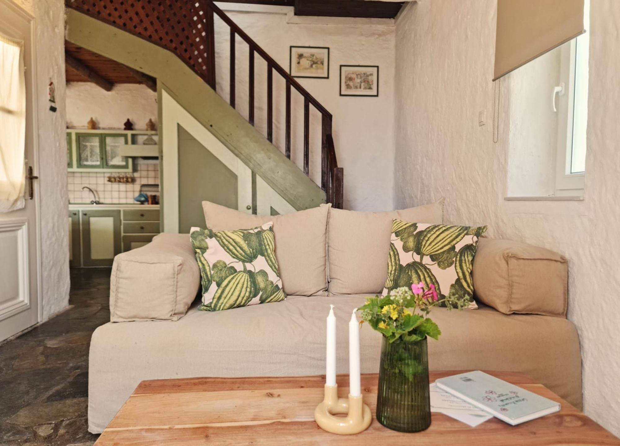 Loukoulos' Maisonette Holiday home