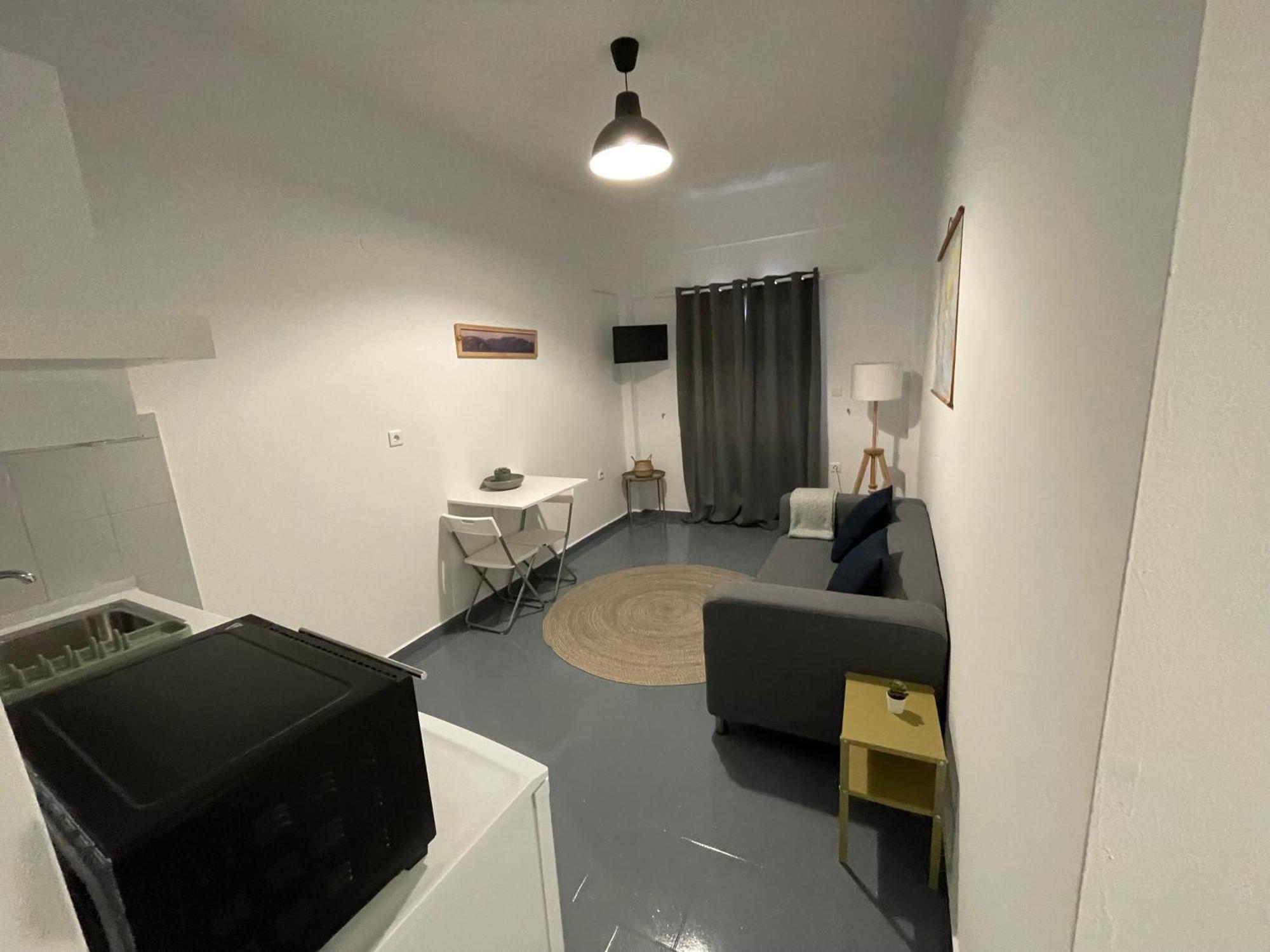 Aparthotel Spanos - *