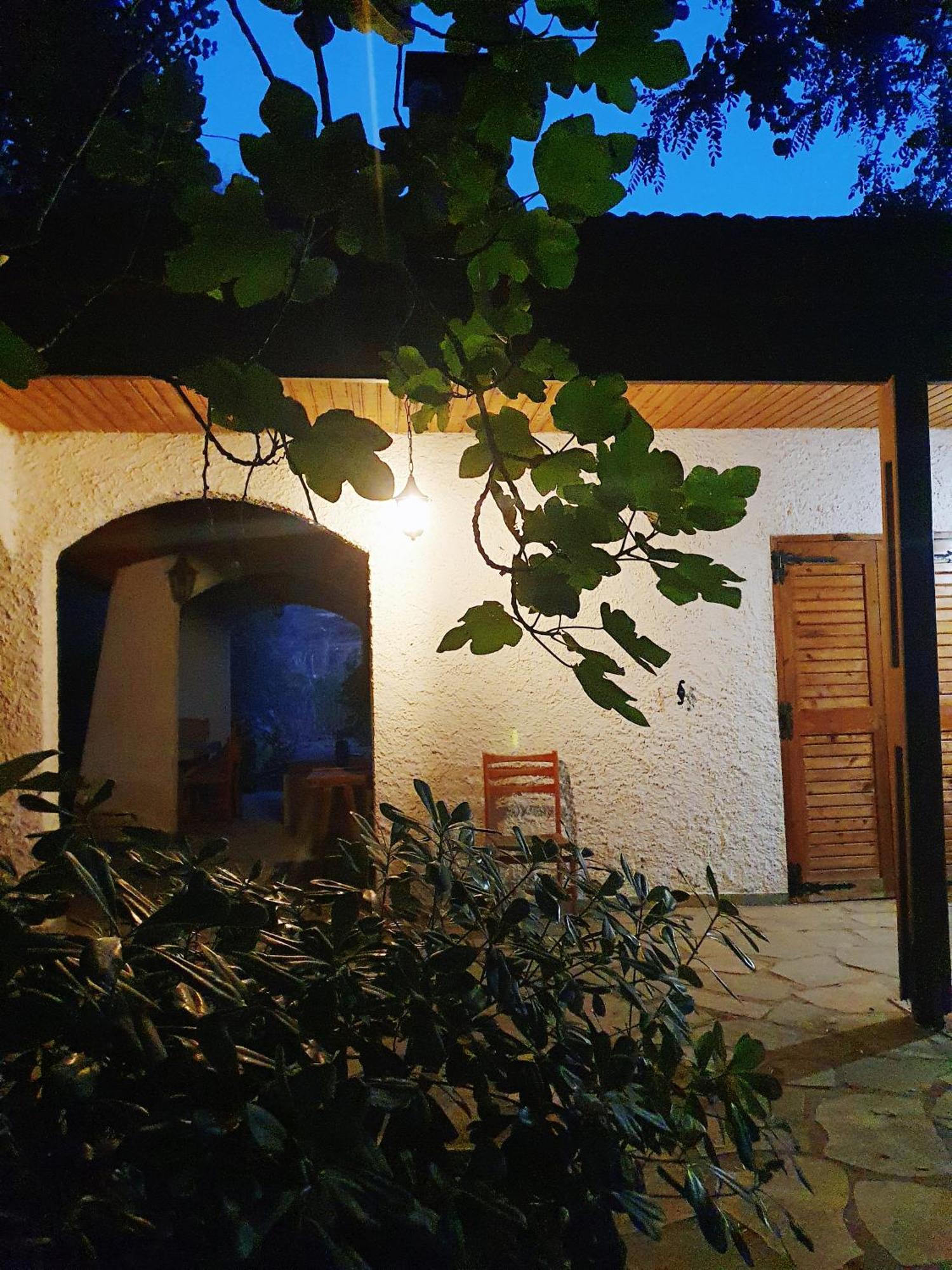 Al-ari