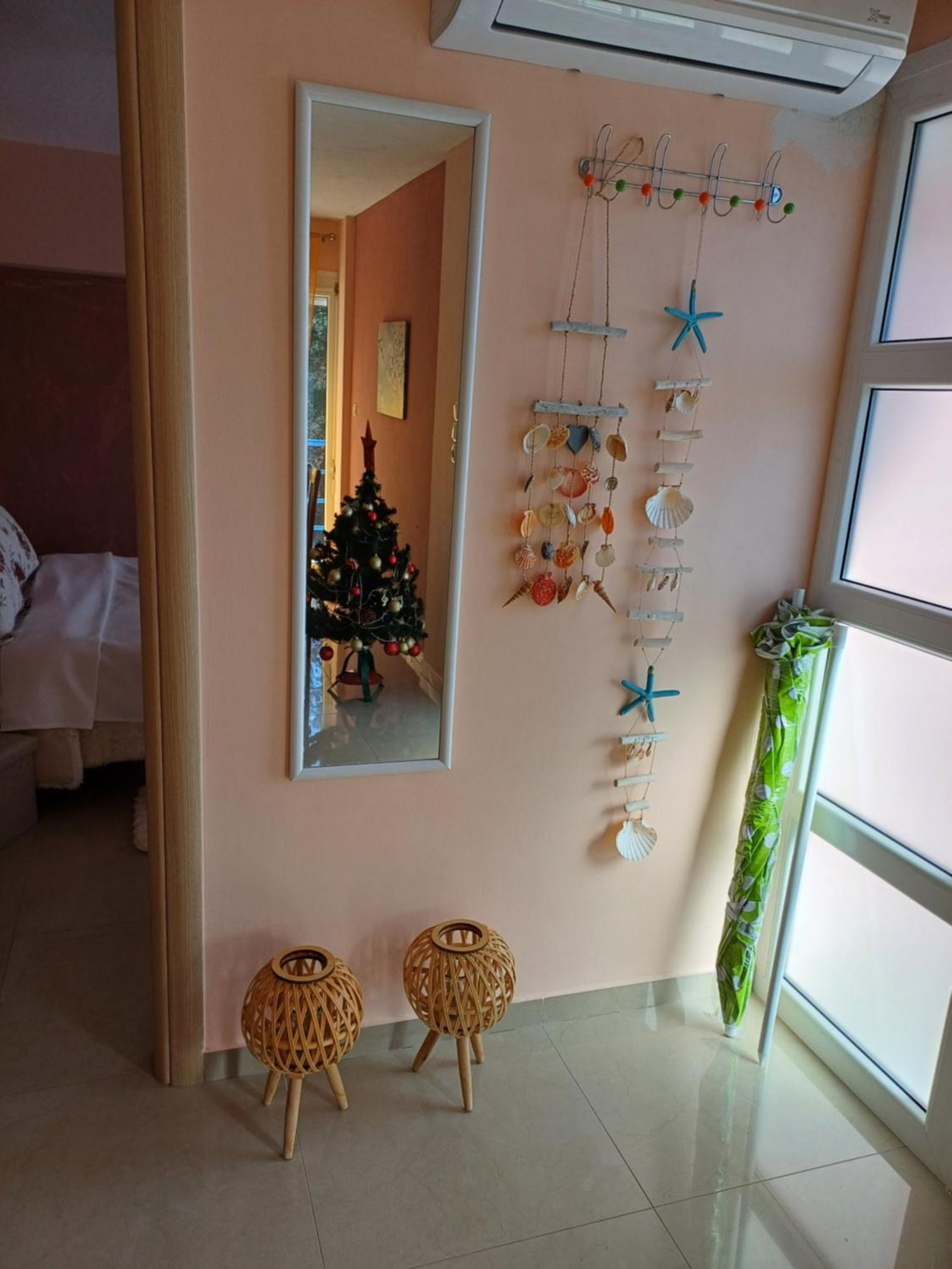 Zafirenia Apartment *
