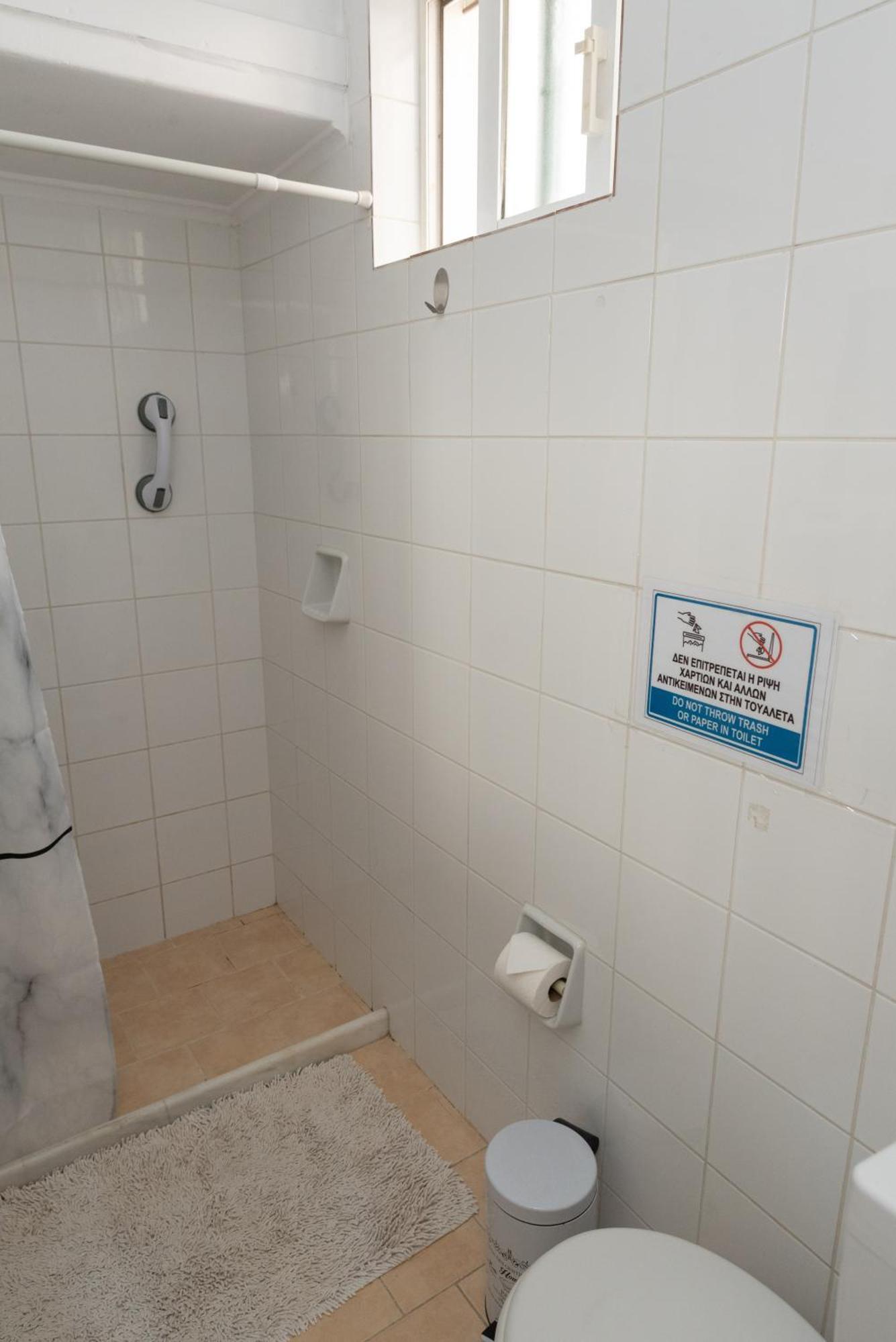 Bluehouse Apartment *