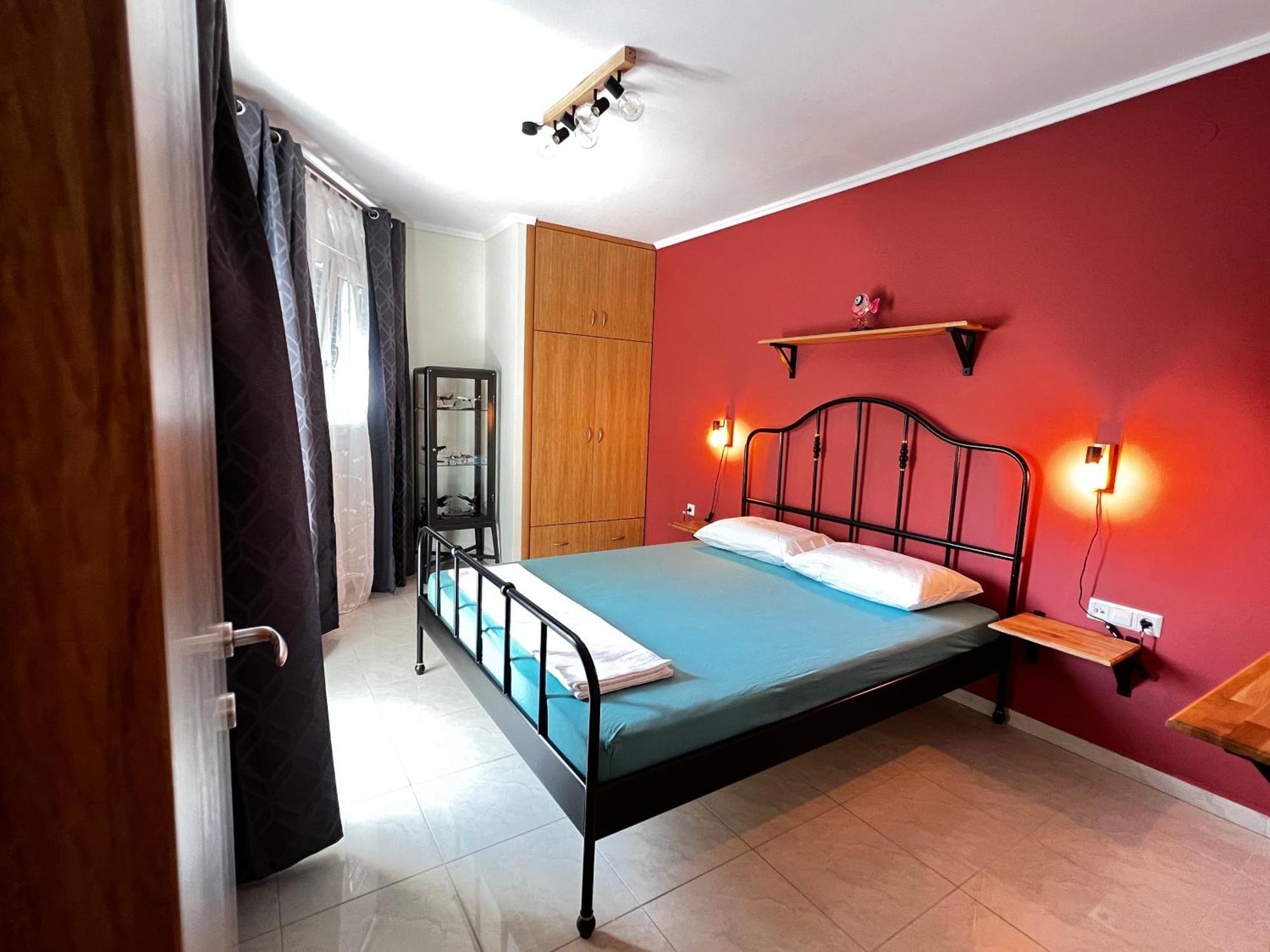 Apartment Steel & Oak Vintage Kavala