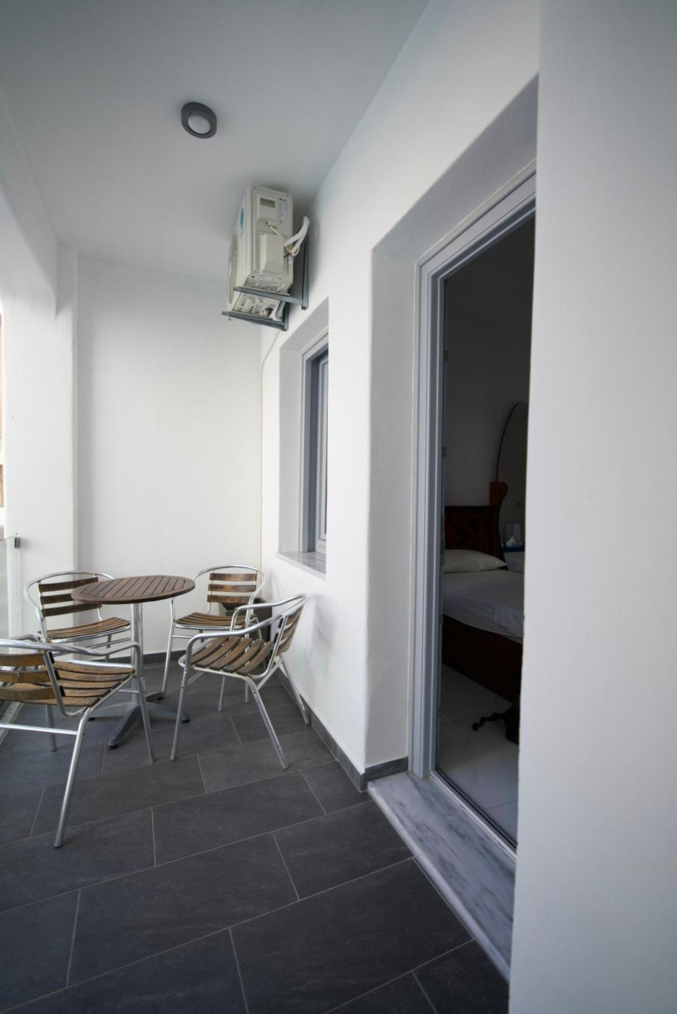 Dodomar Selection 4* Perissa (Santorini)