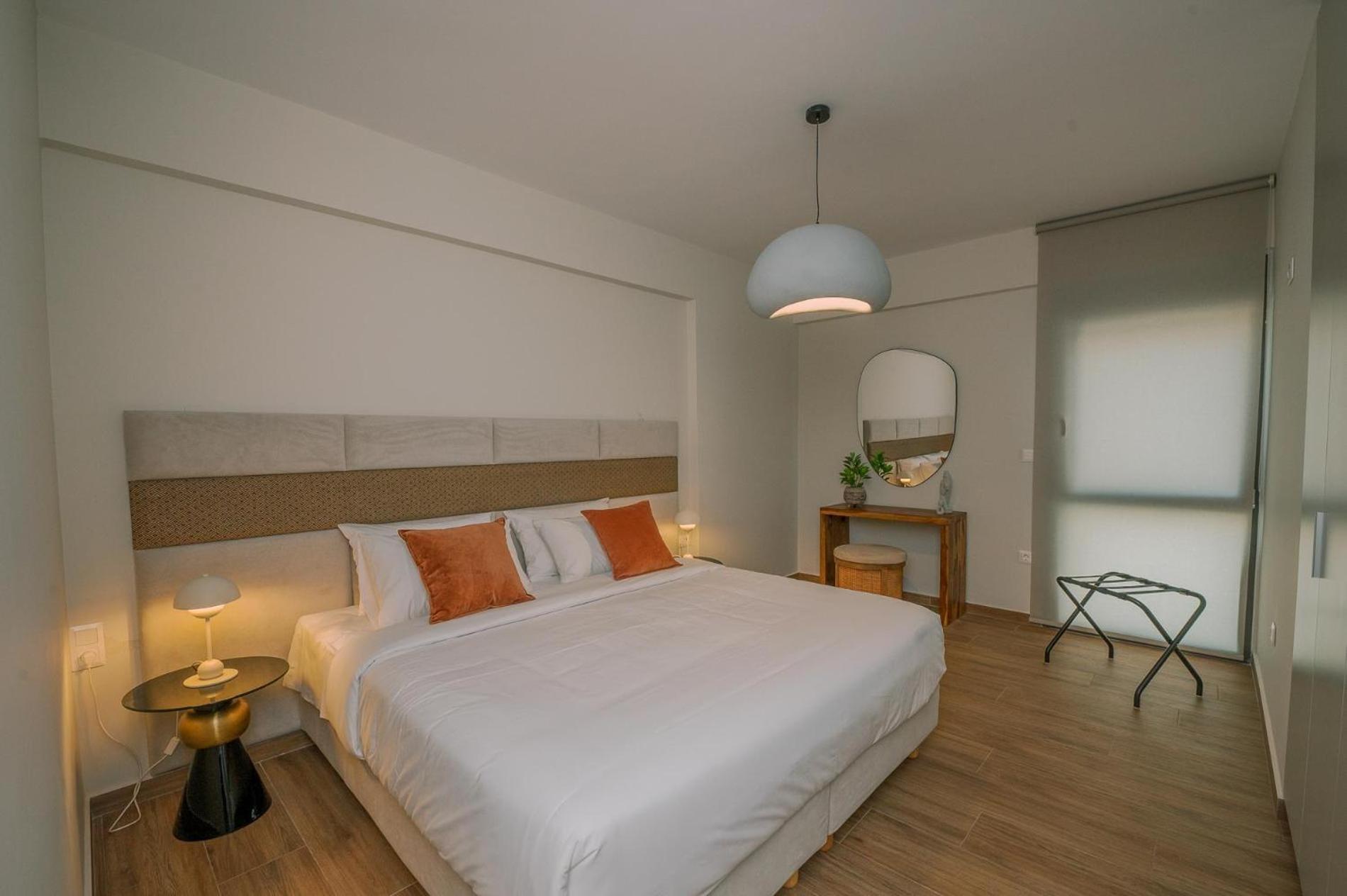 Hama Luxury Seaside Apartment