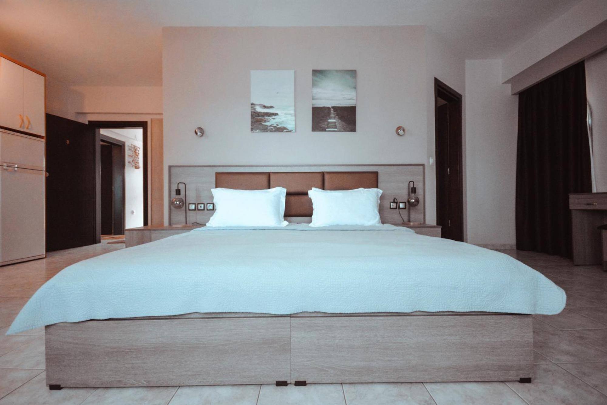 Zafira Retreat *