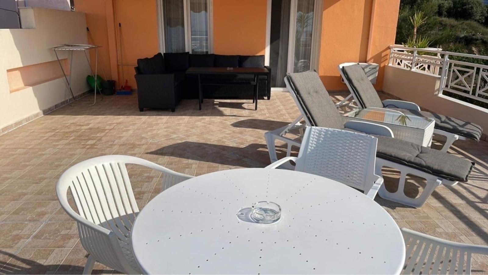 Apartment Gorgona Di Thassos